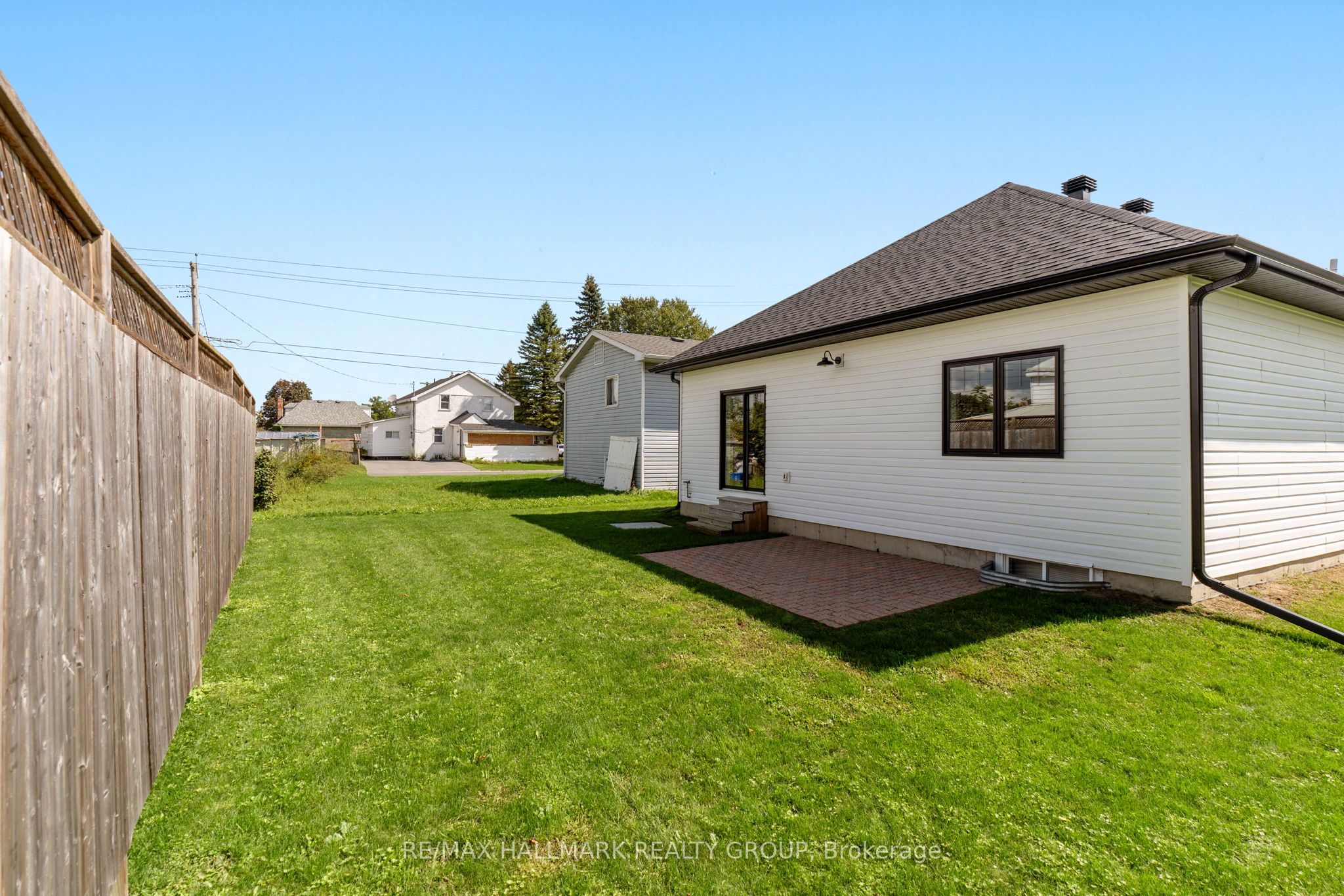 58 Adelaide Street Property Photo 45