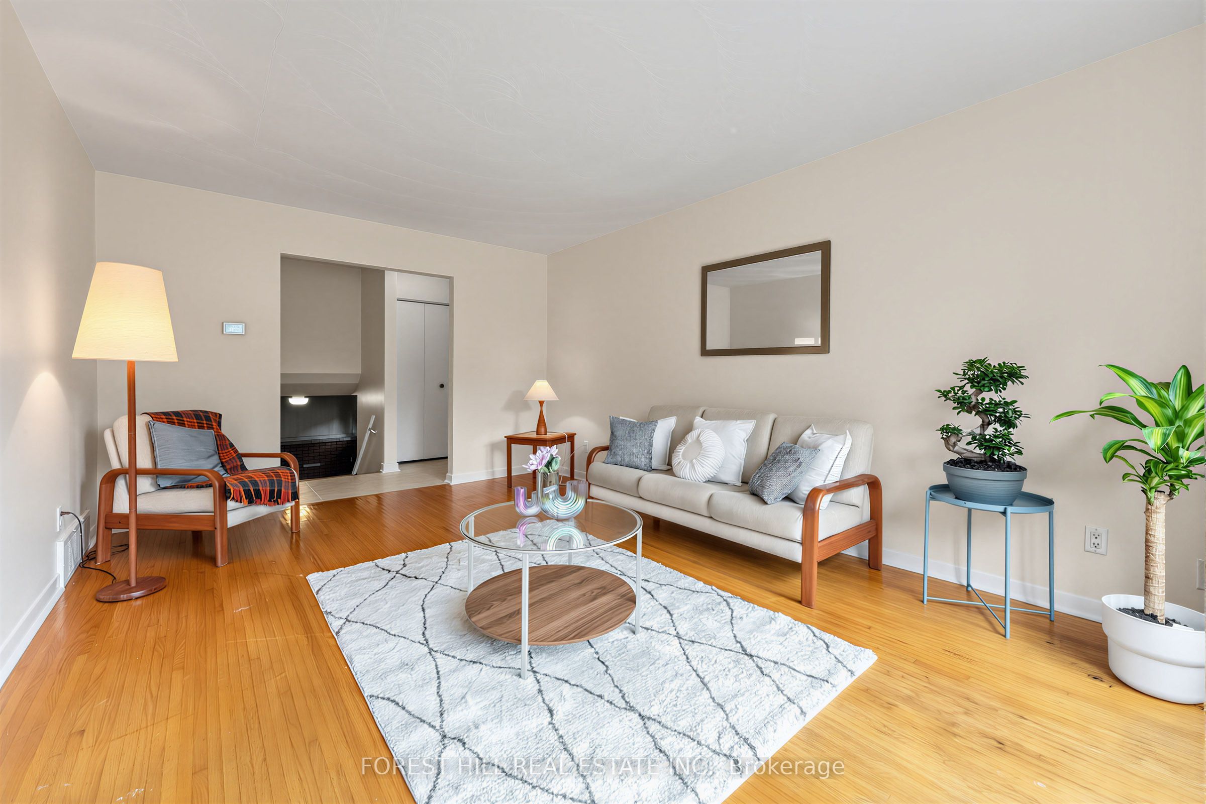 56 Little John Road Property Photo 6