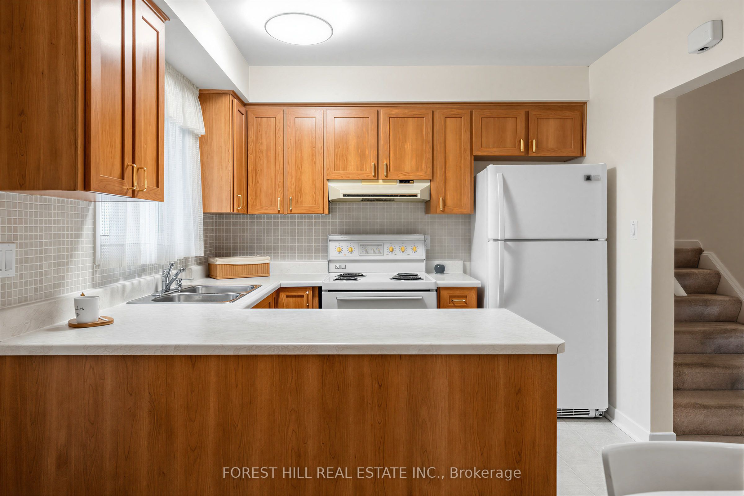 56 Little John Road Property Photo 10