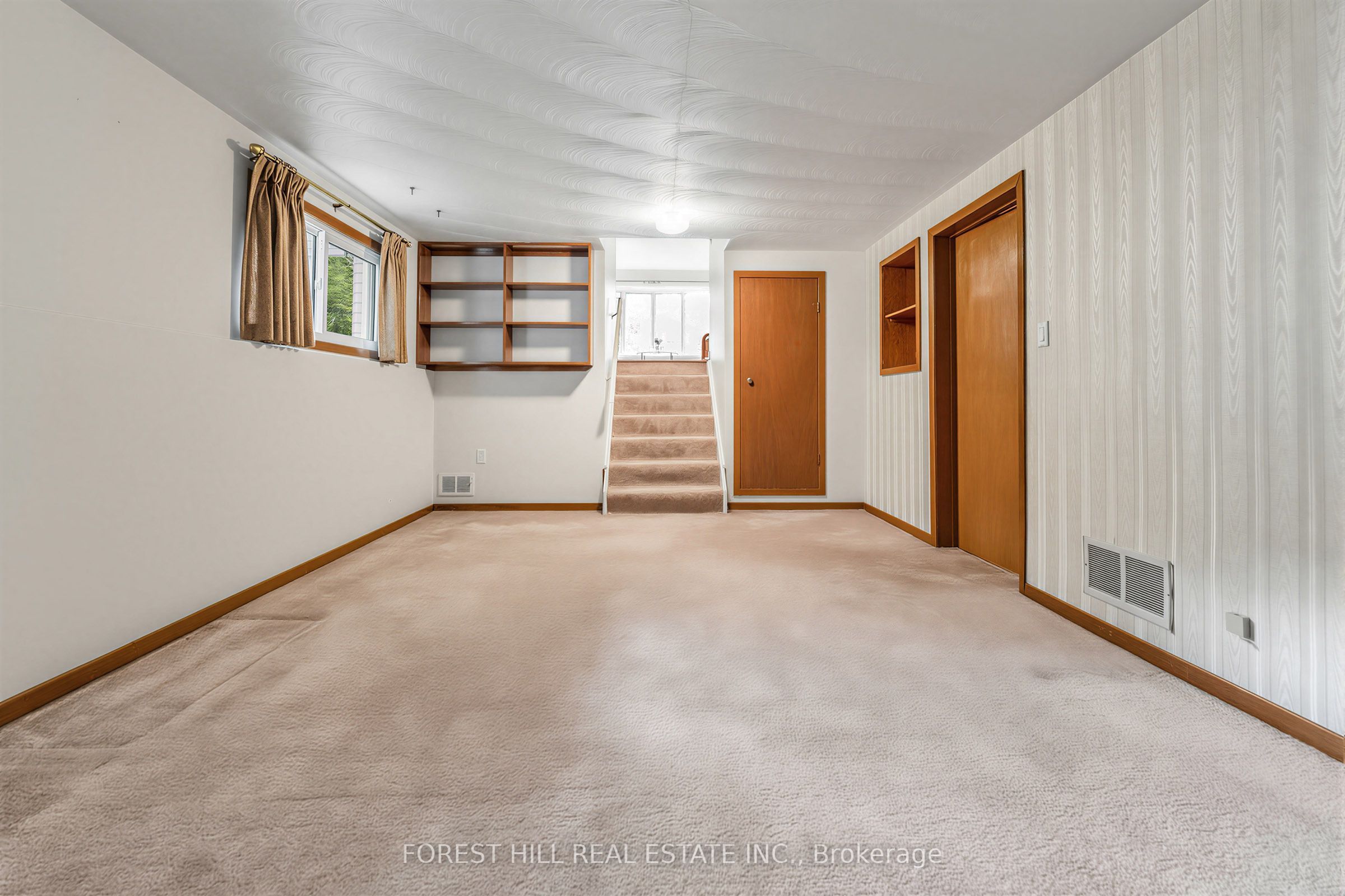 56 Little John Road Property Photo 25