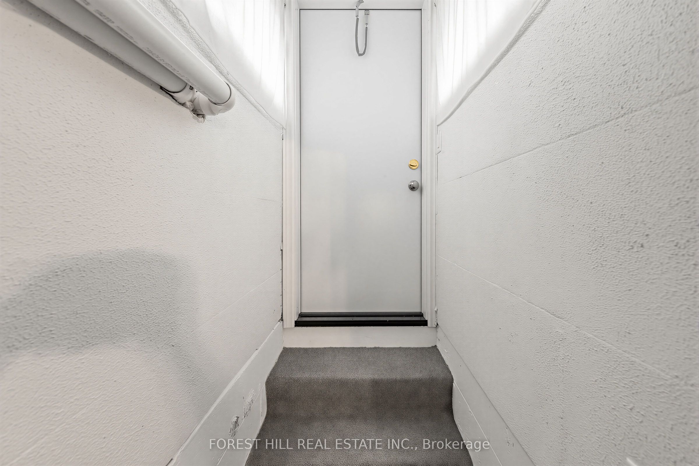 56 Little John Road Property Photo 28
