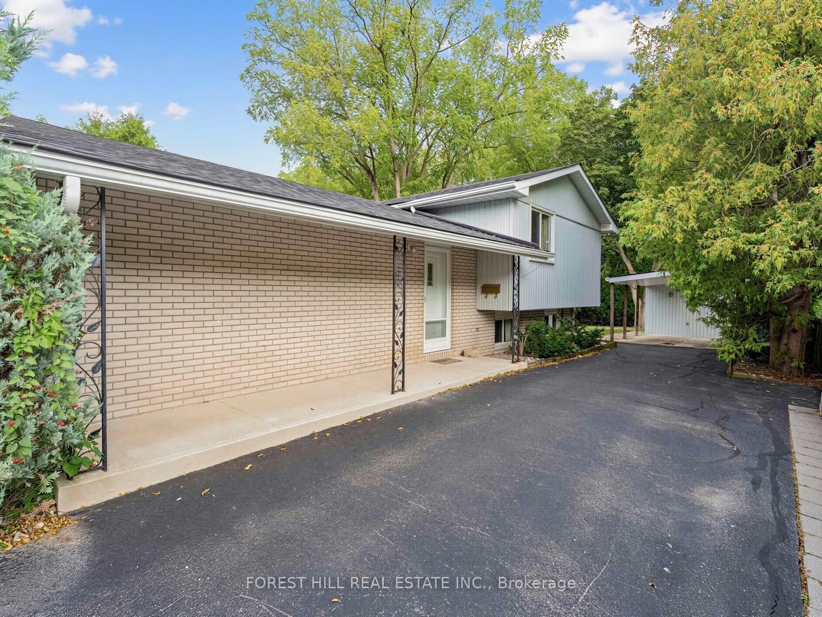 56 Little John Road Property Photo 37
