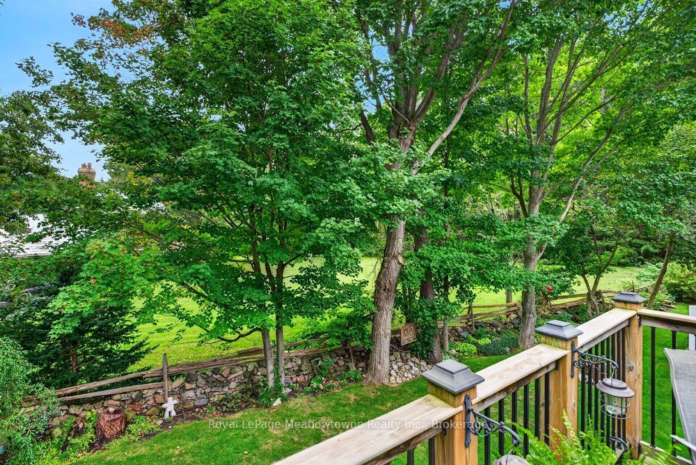 100 Sammon Drive Property Photo 20