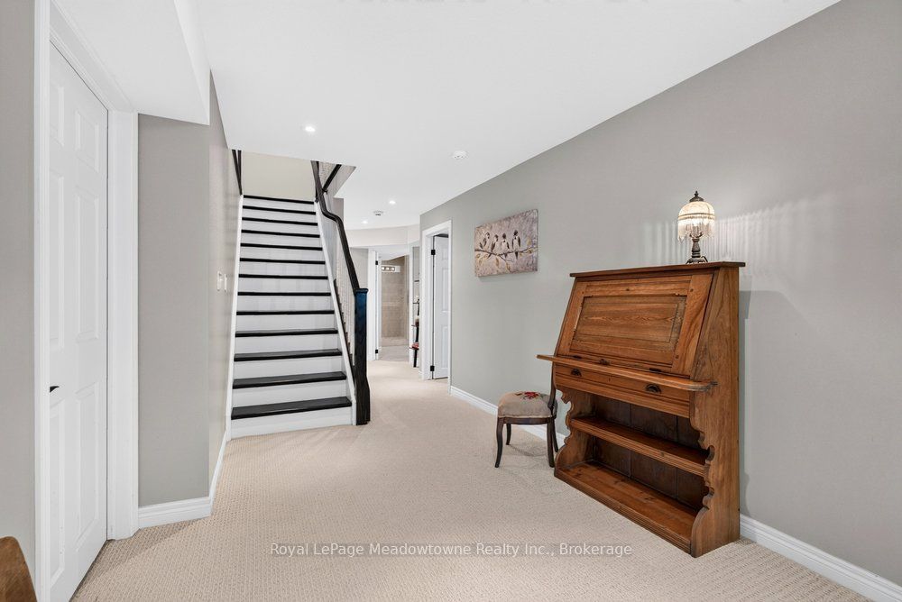 100 Sammon Drive Property Photo 33