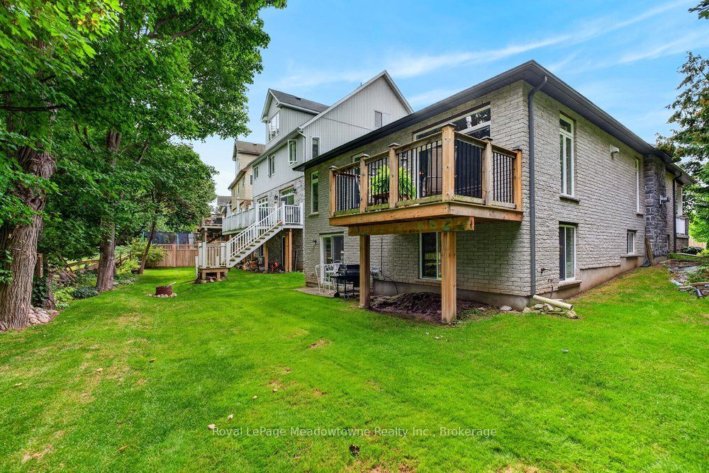 100 Sammon Drive Property Photo 47