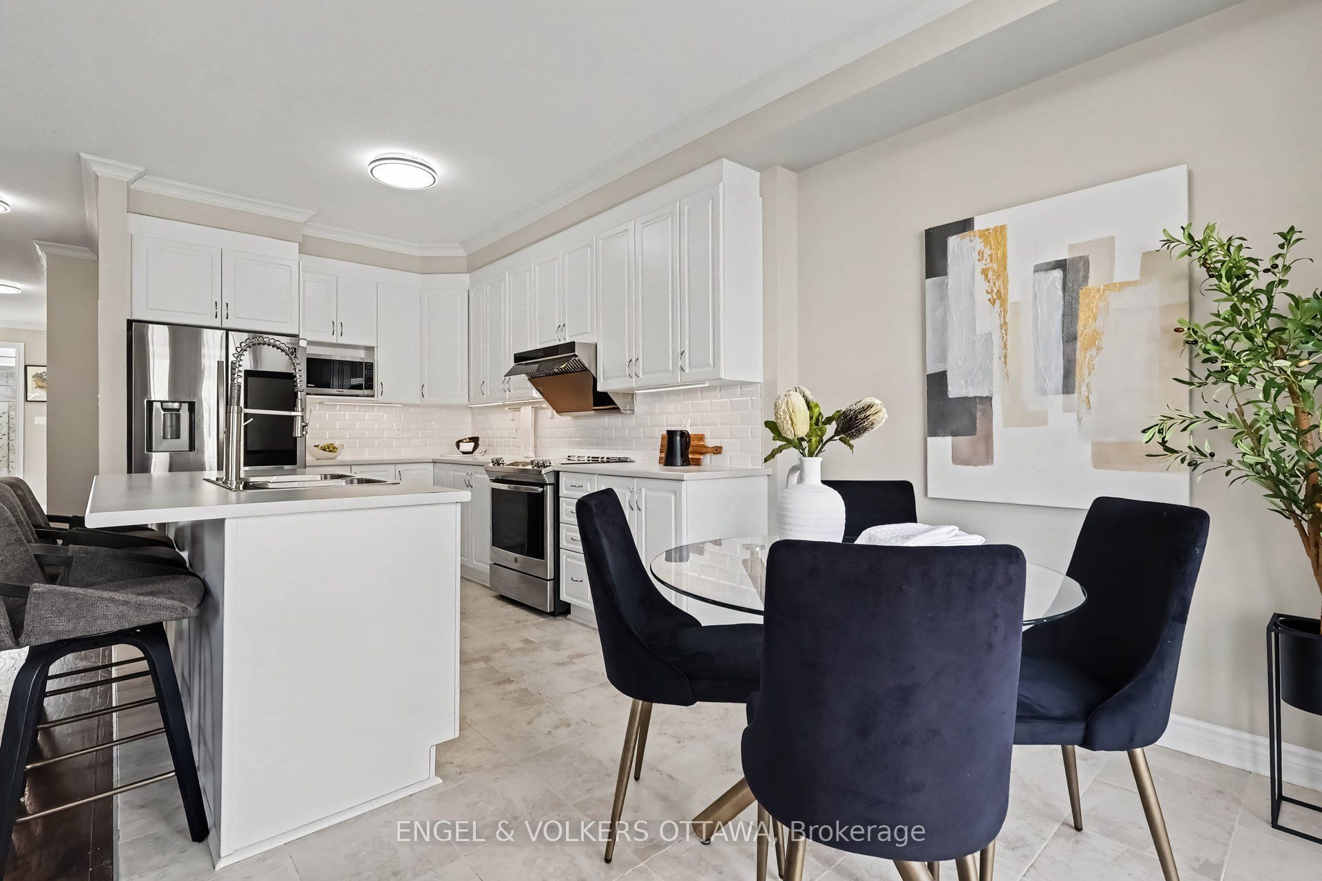822 Clarity Avenue Property Photo 15