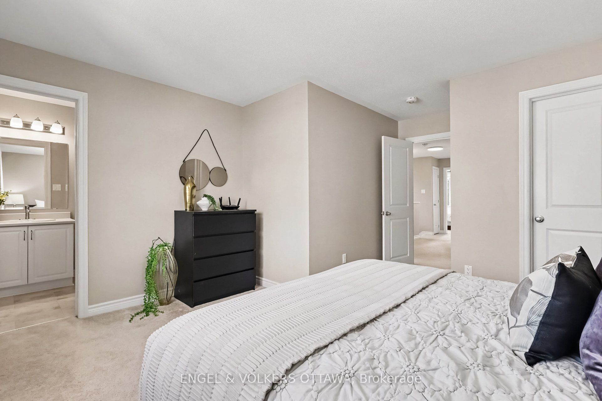 822 Clarity Avenue Property Photo 21