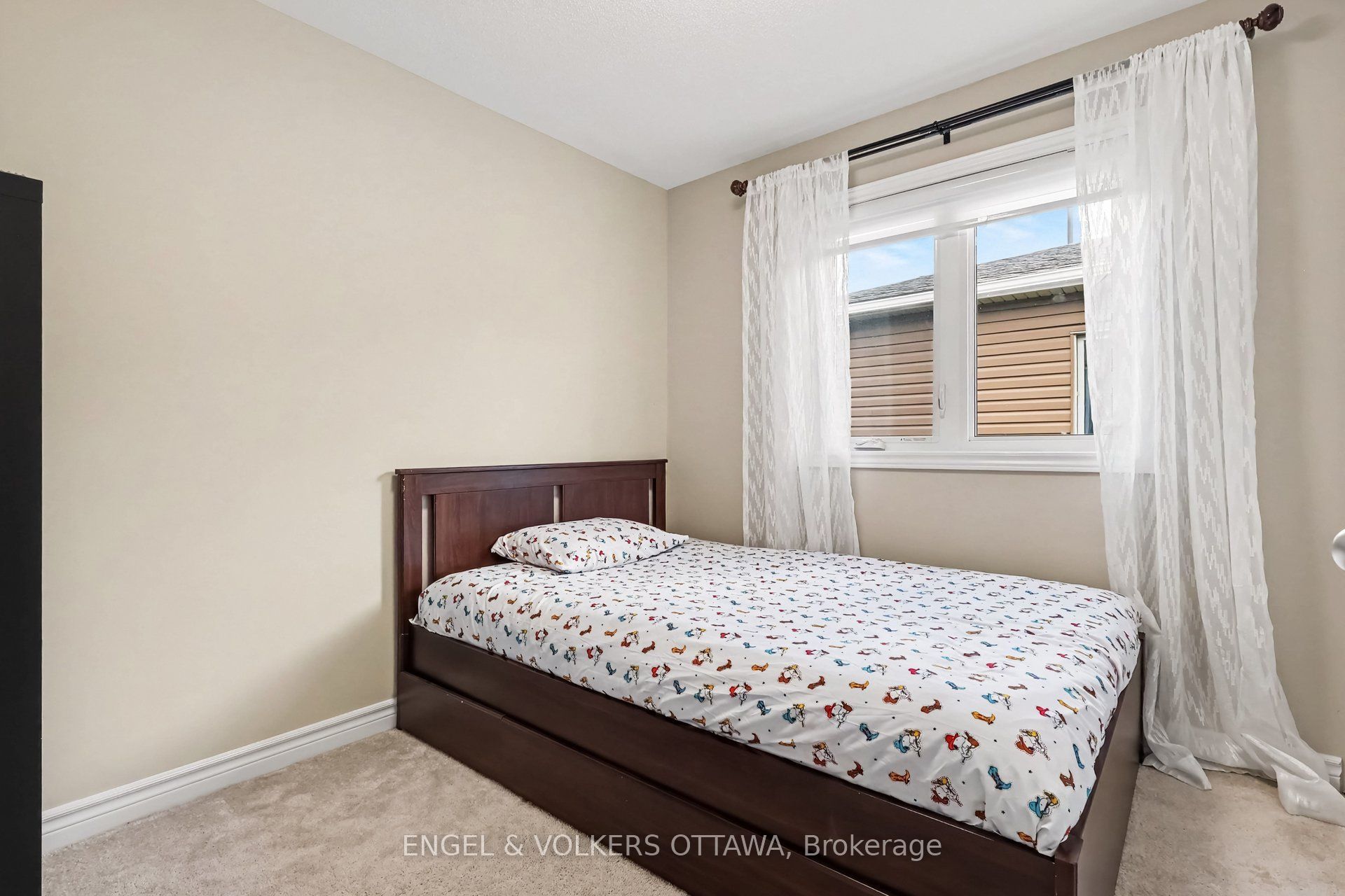 822 Clarity Avenue Property Photo 25