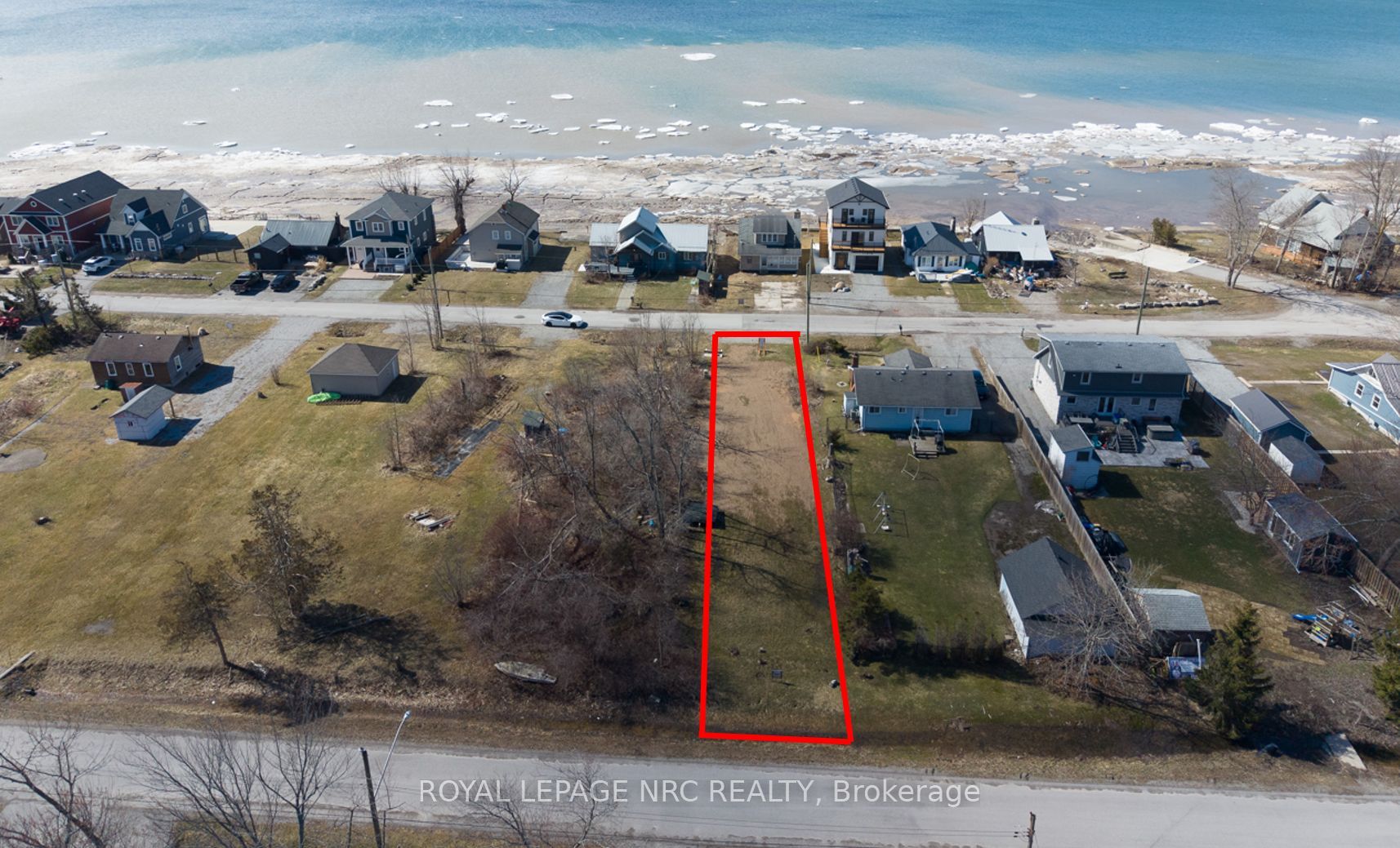 11573 Beach Road E Property Photo 1