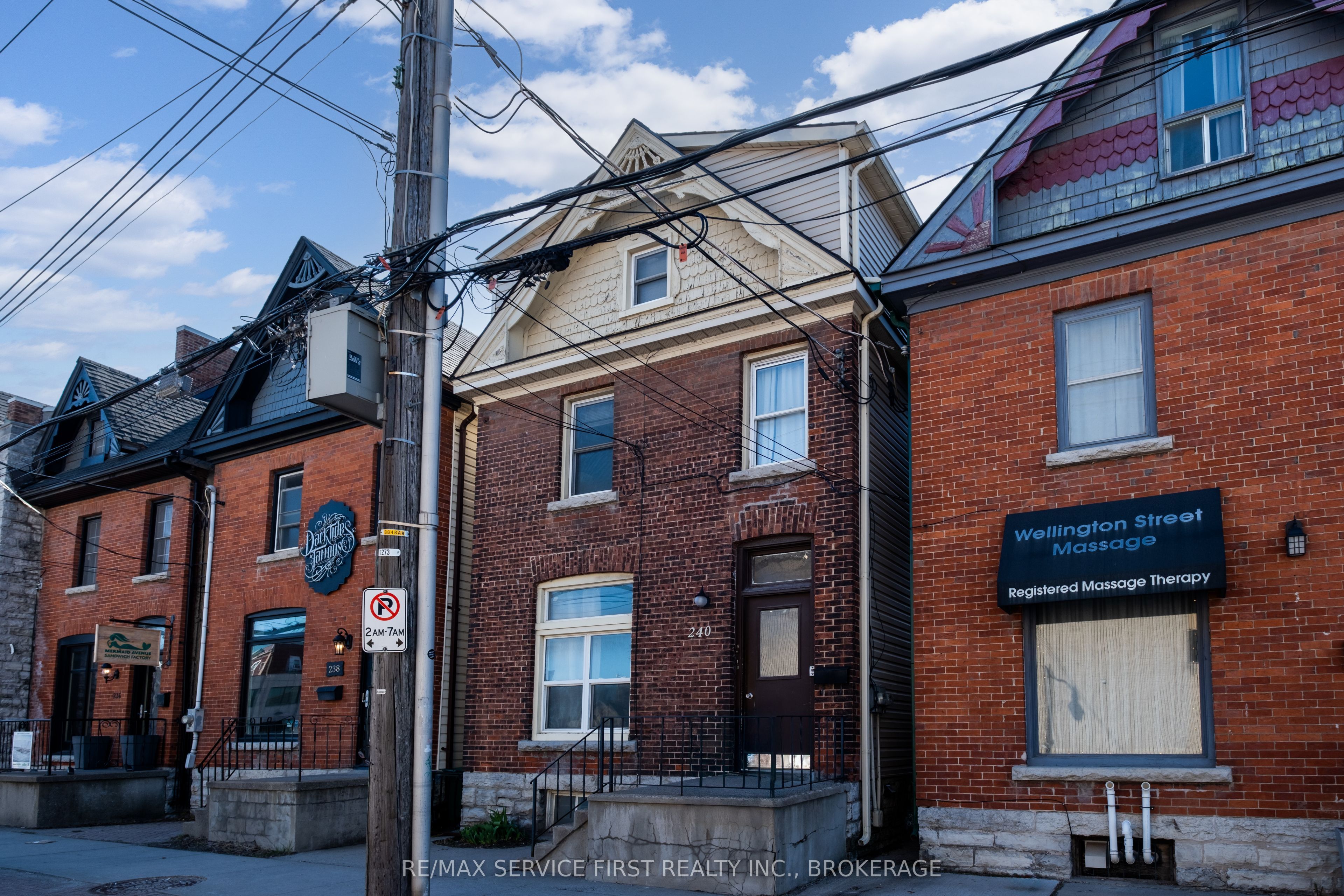 240 Wellington Street Property Photo 1