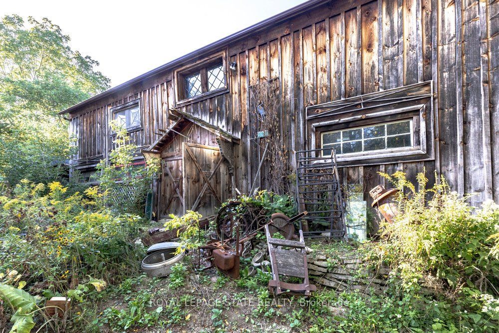 961 Lower Lions Club Road Property Photo 23