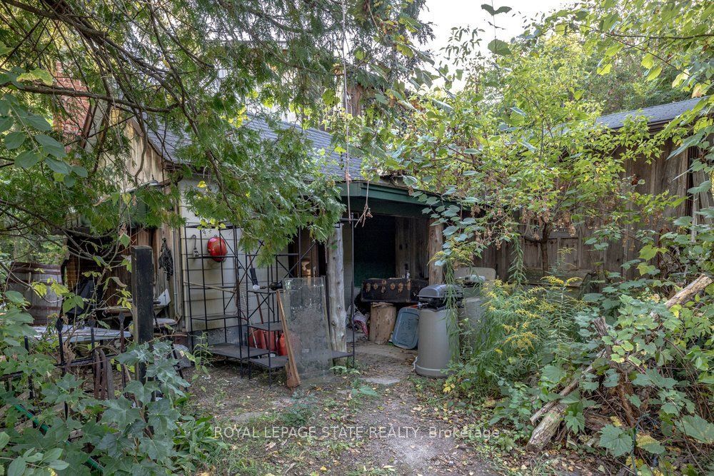 961 Lower Lions Club Road Property Photo 37