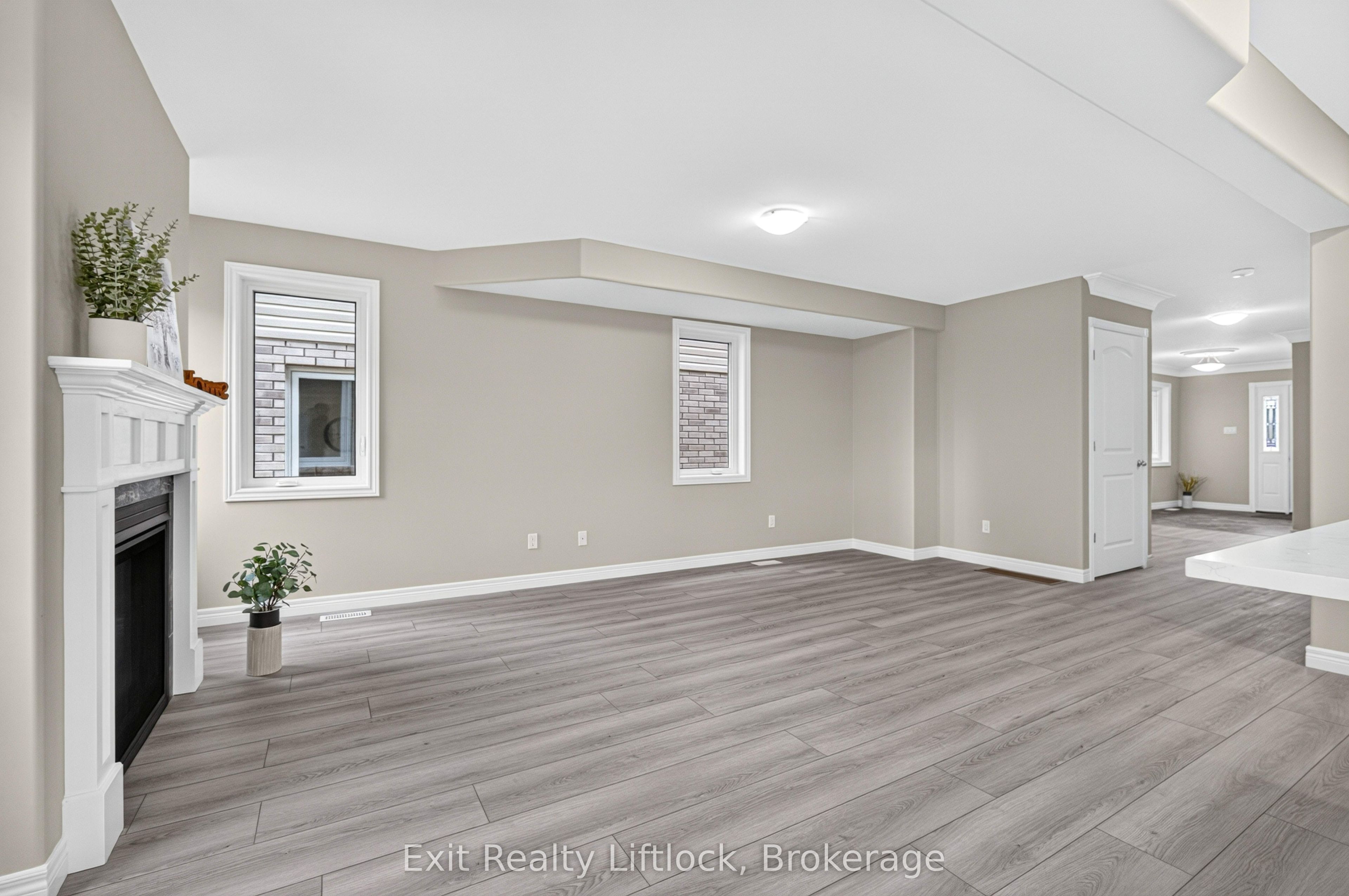 224 O'neil Street Property Photo 10