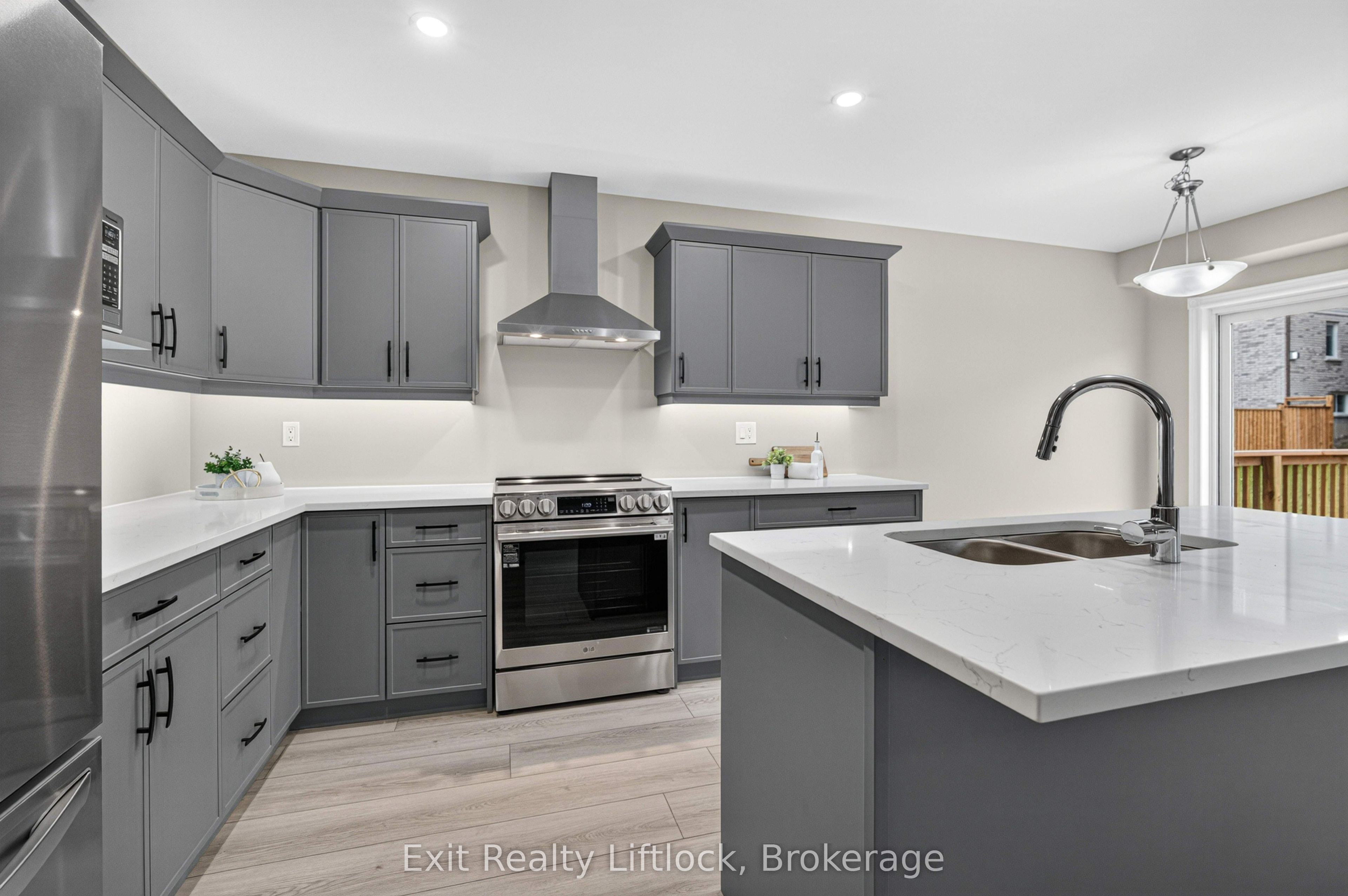 224 O'neil Street Property Photo 12
