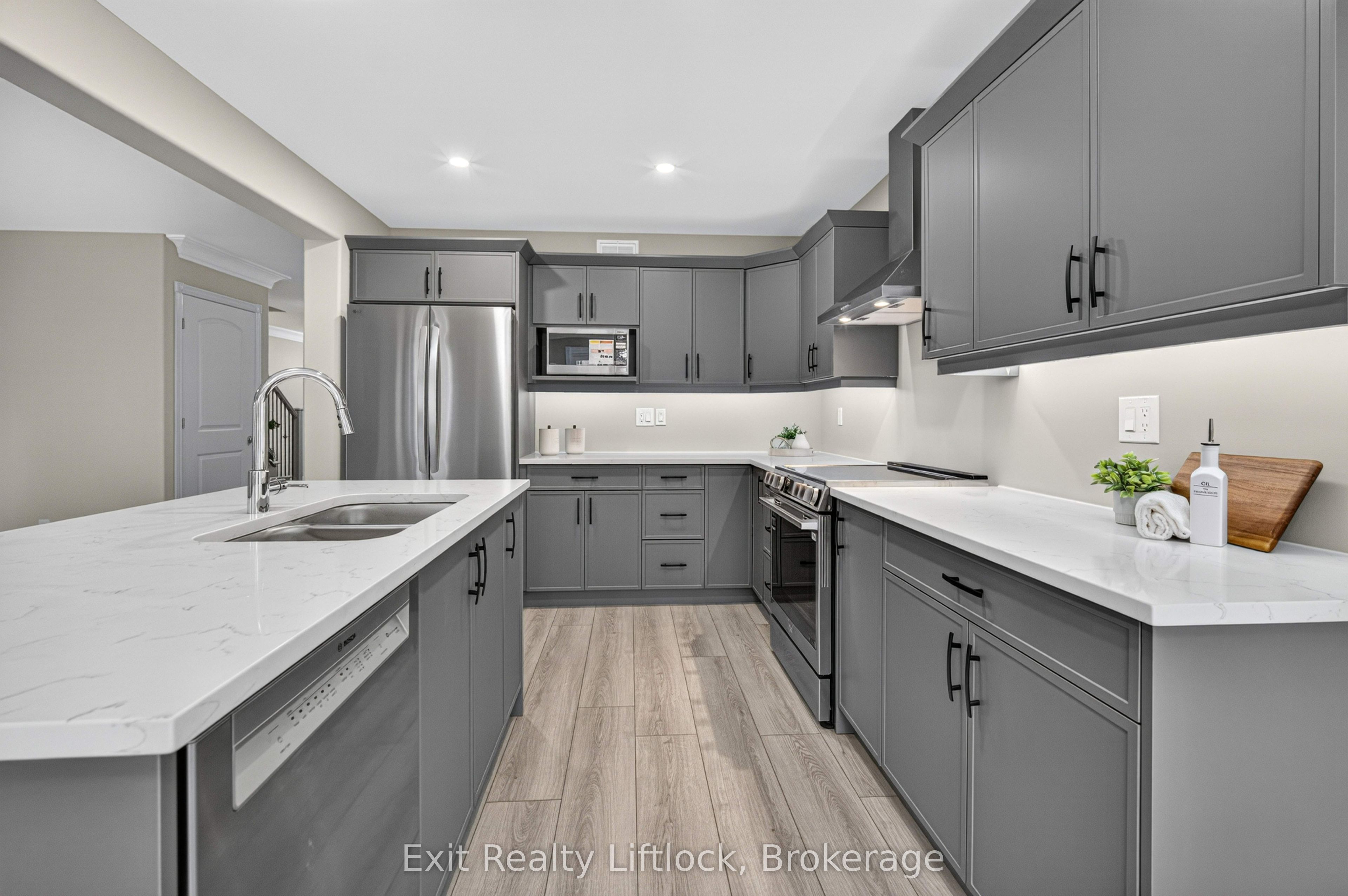 224 O'neil Street Property Photo 14