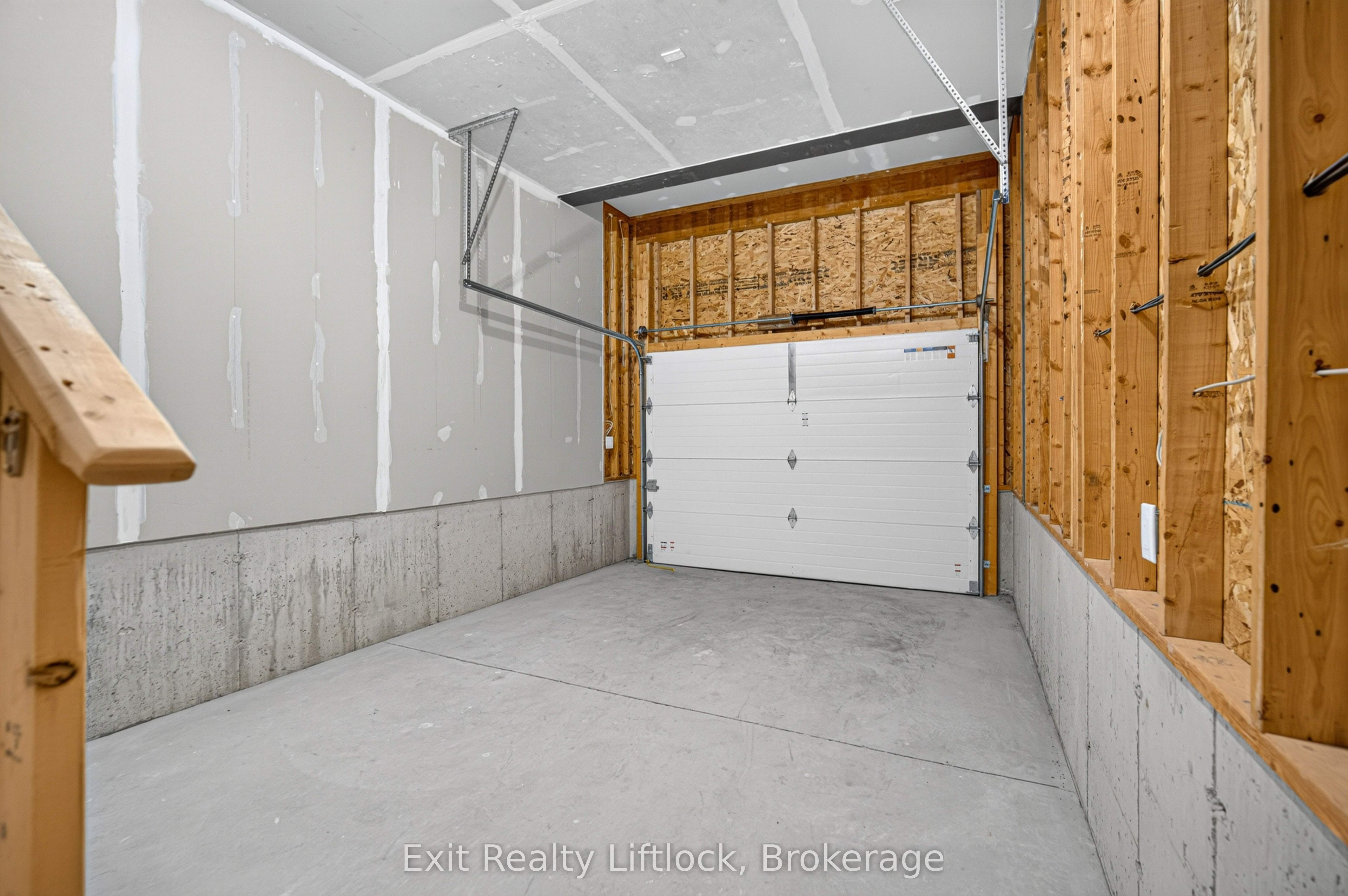 224 O'neil Street Property Photo 43