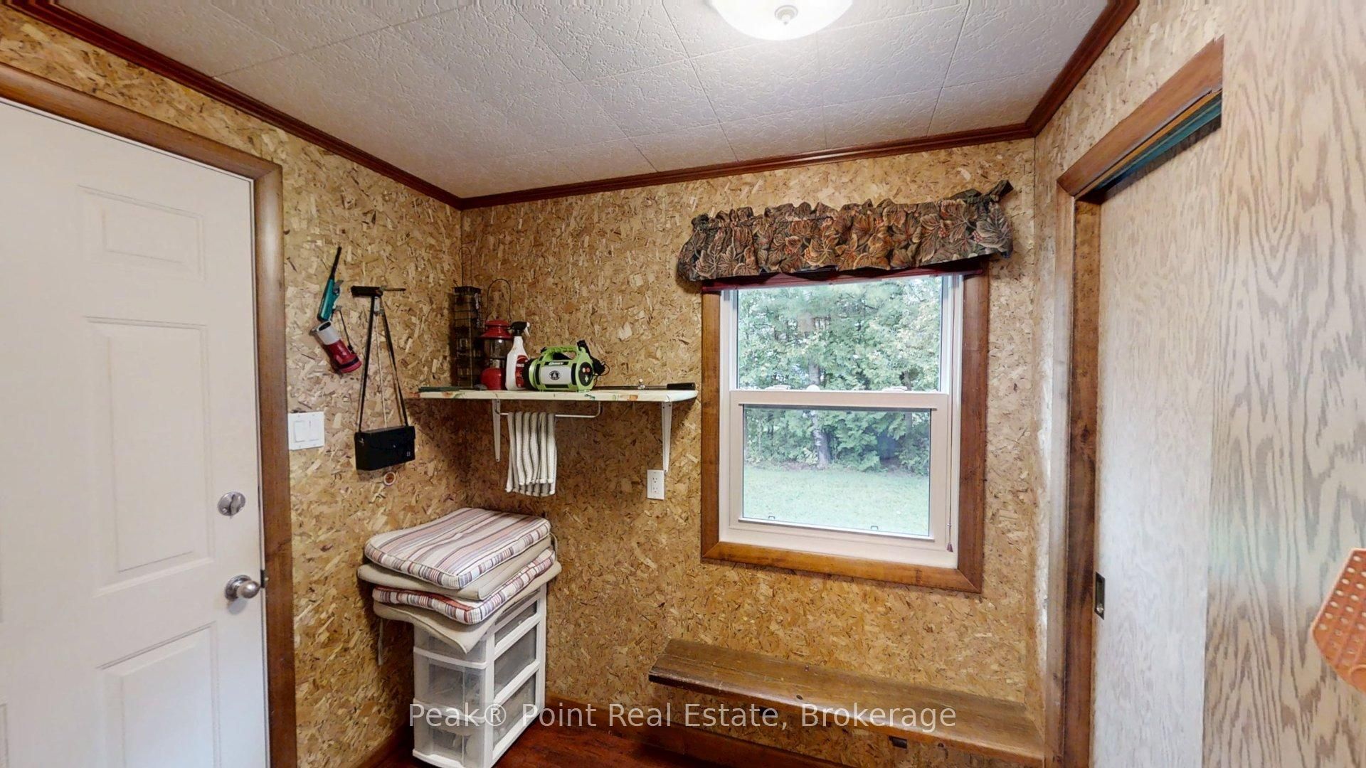 40 4th Avenue S Property Photo 19