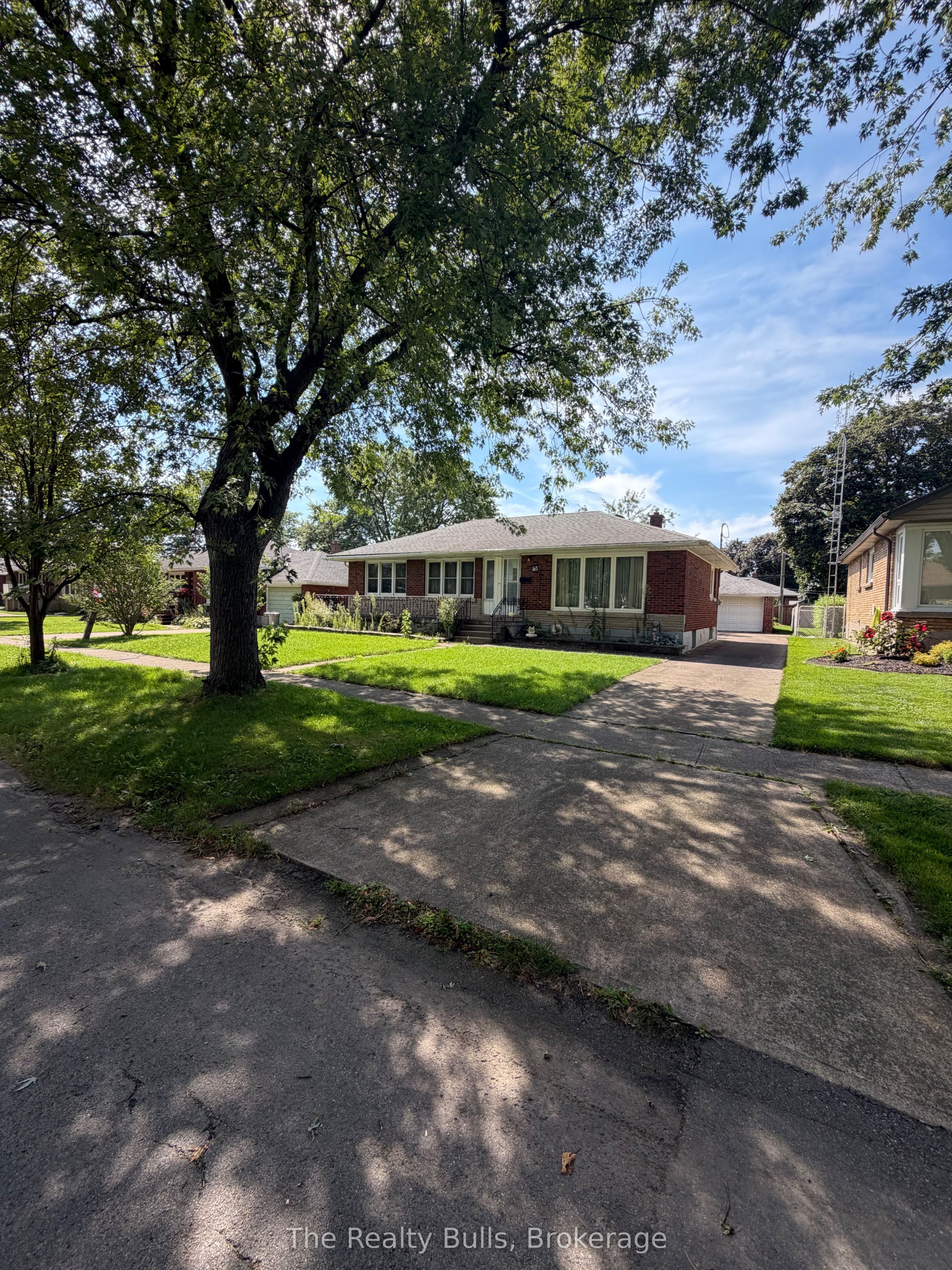 43 Barron Street Property Photo 1