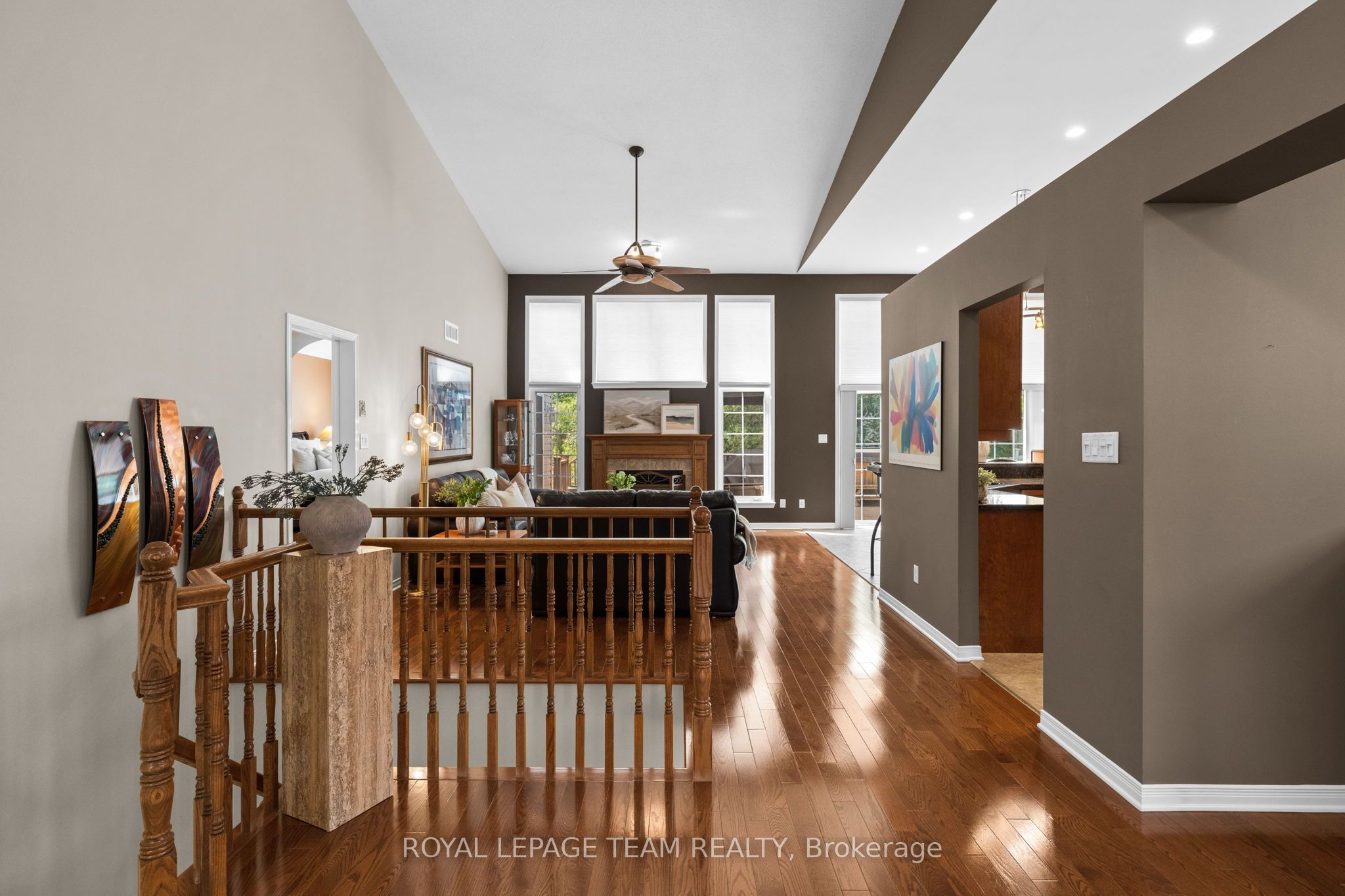 6 Knotwood Court Property Photo 9