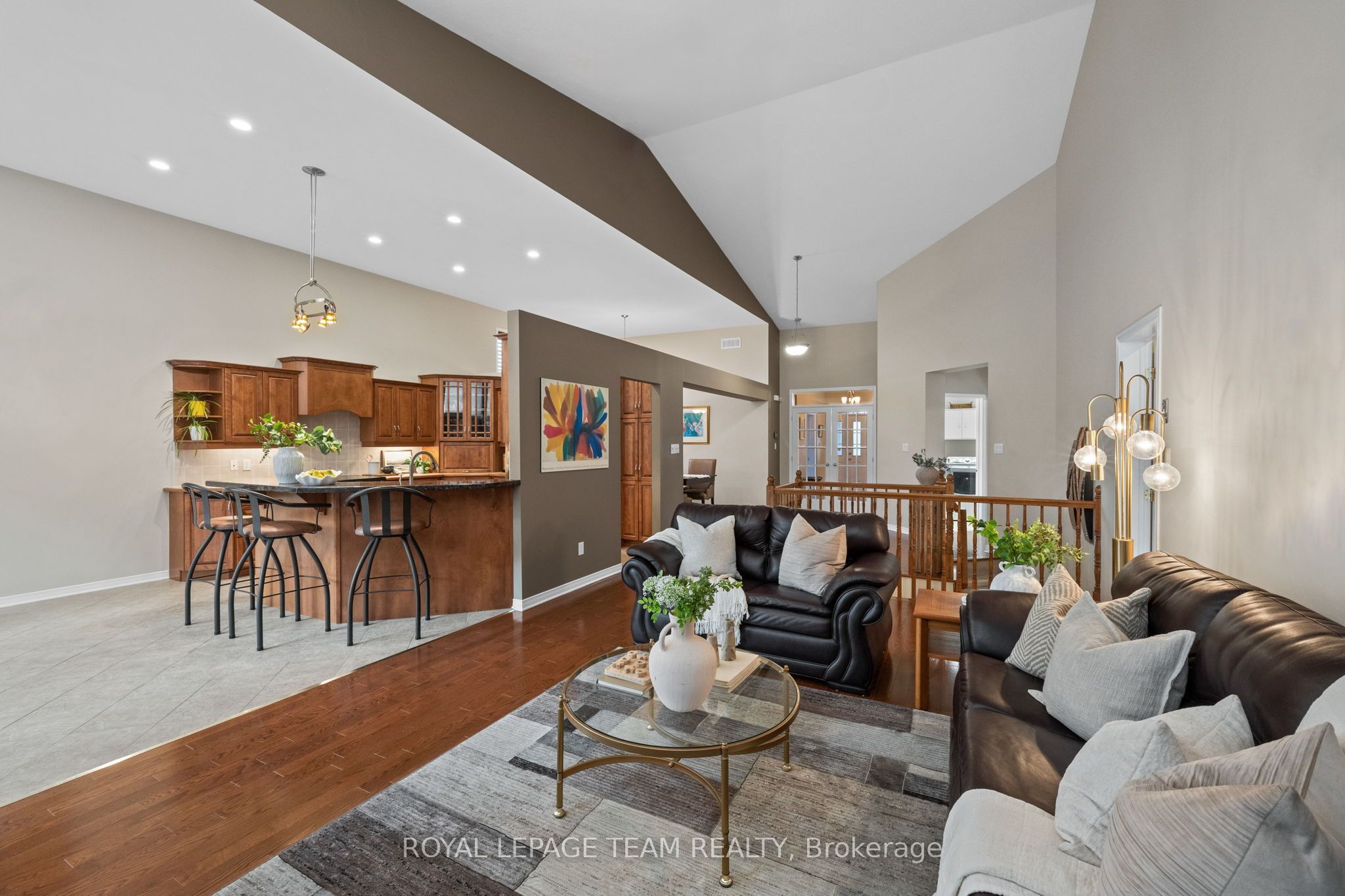 6 Knotwood Court Property Photo 12