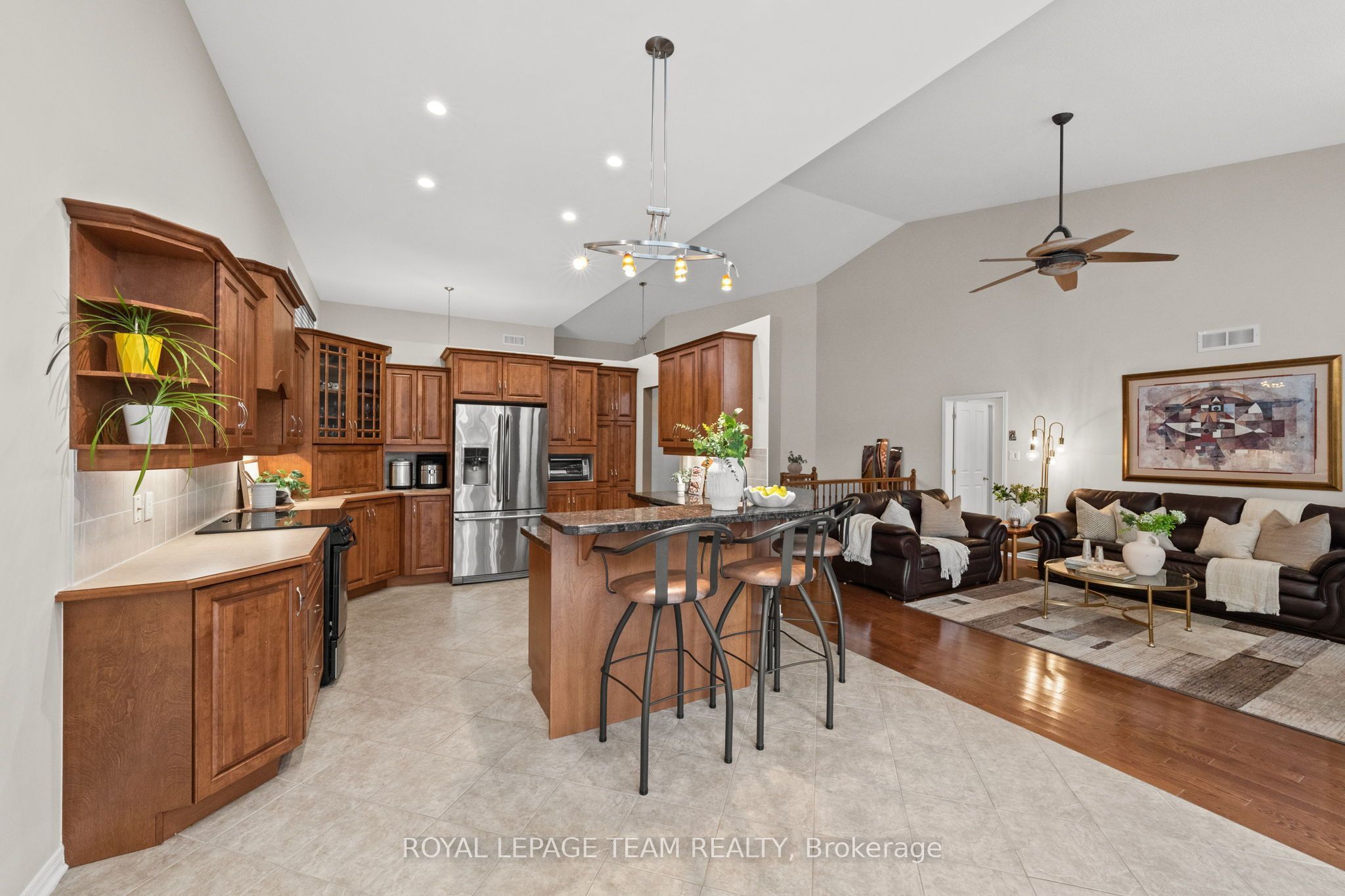 6 Knotwood Court Property Photo 15