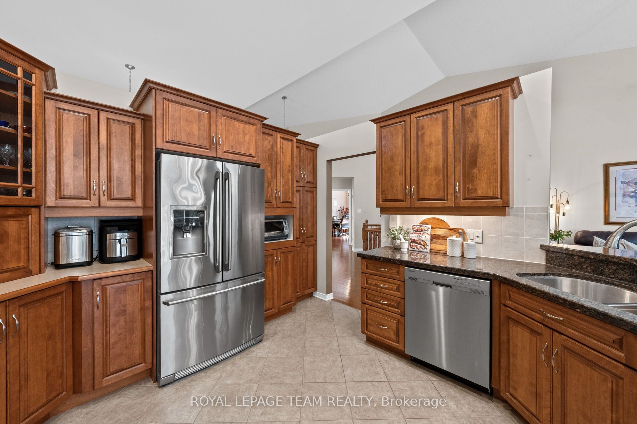 6 Knotwood Court Property Photo 16