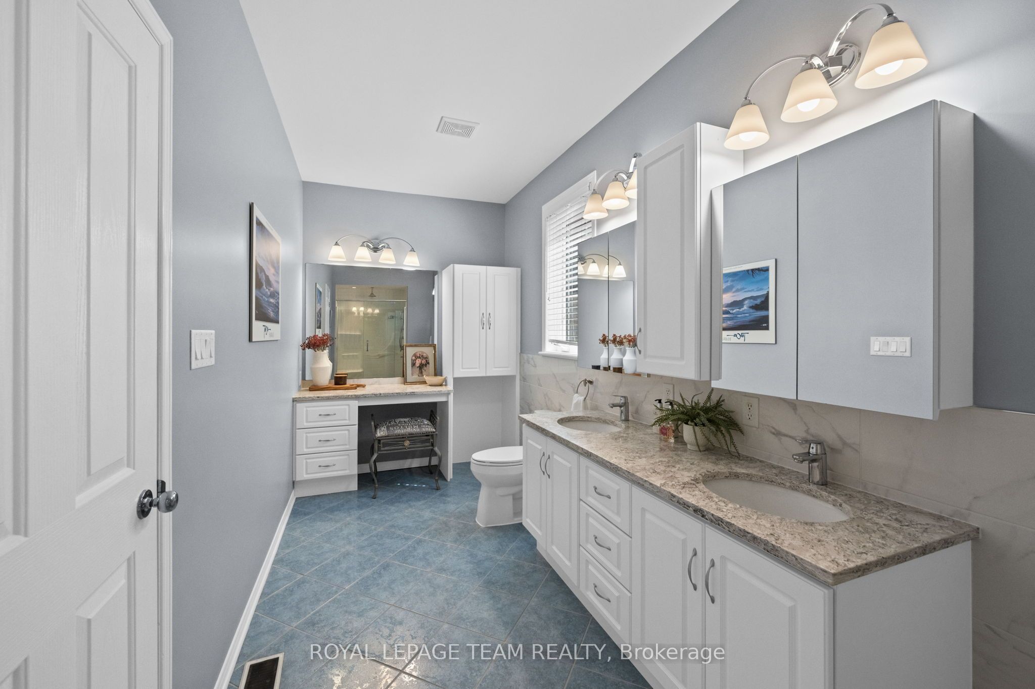 6 Knotwood Court Property Photo 24