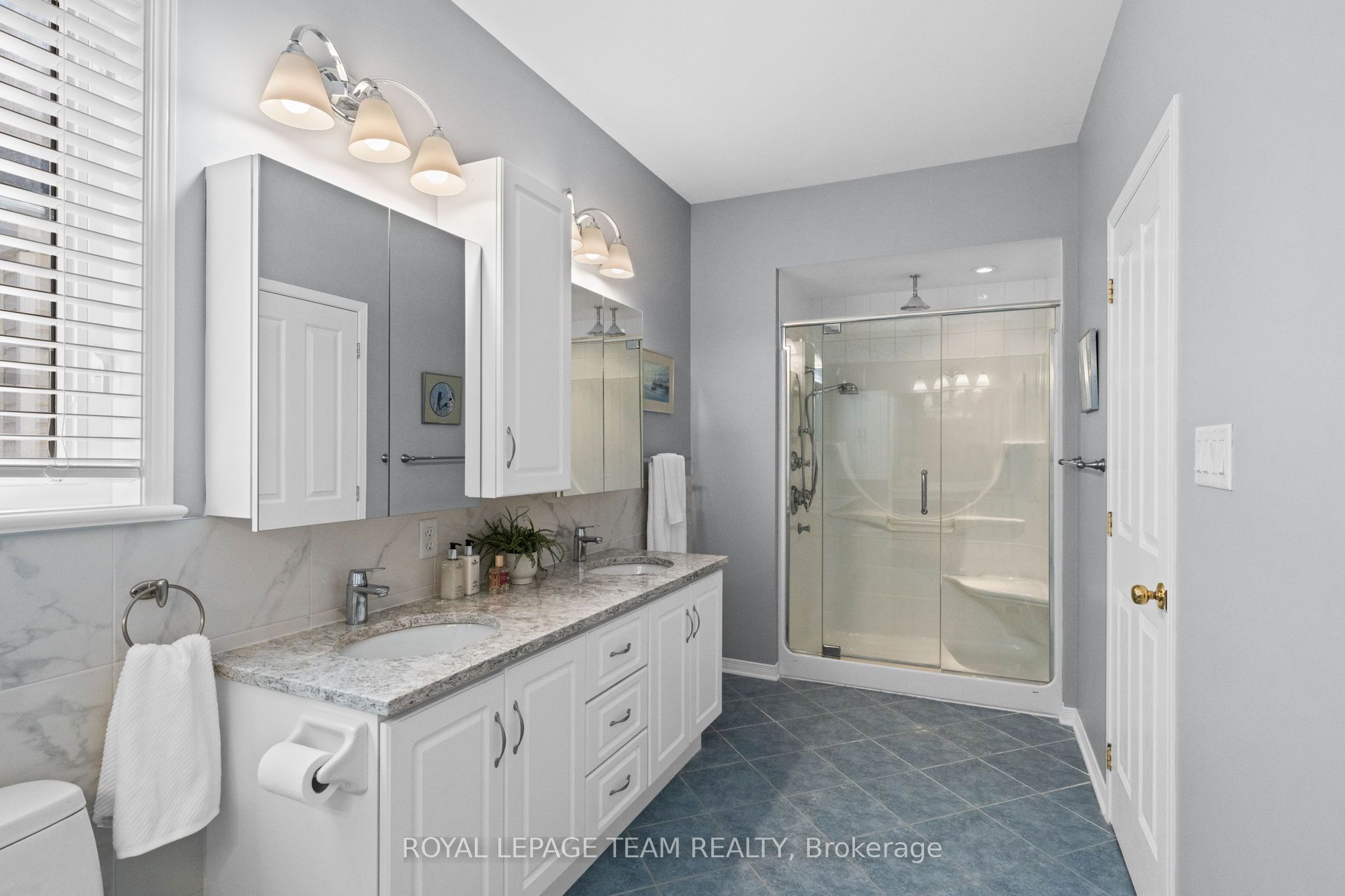 6 Knotwood Court Property Photo 25