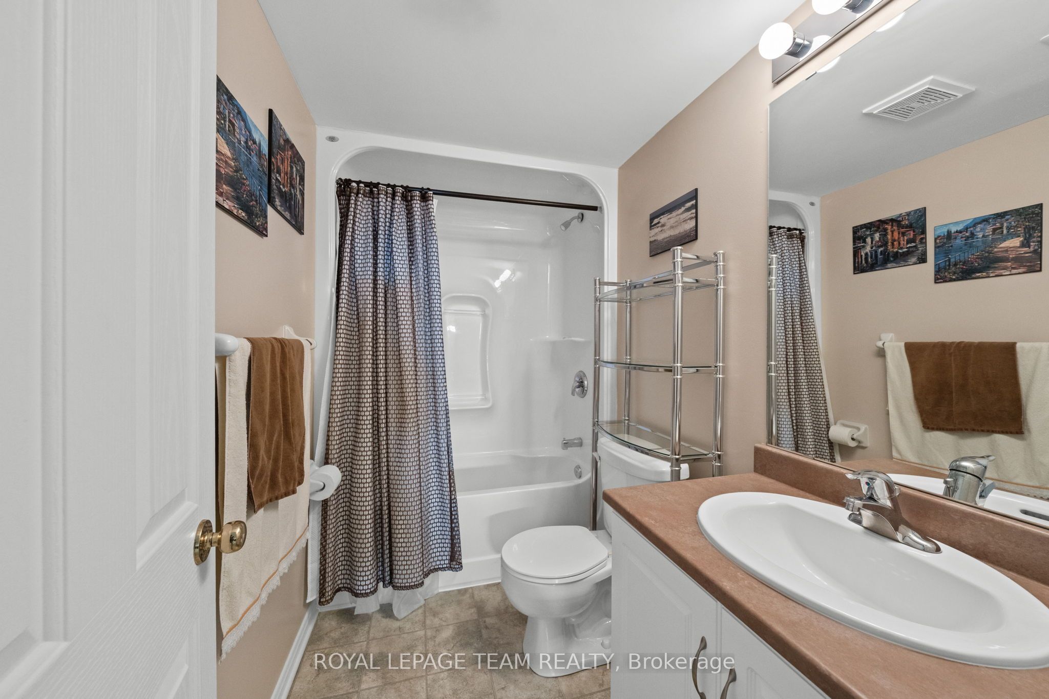 6 Knotwood Court Property Photo 36