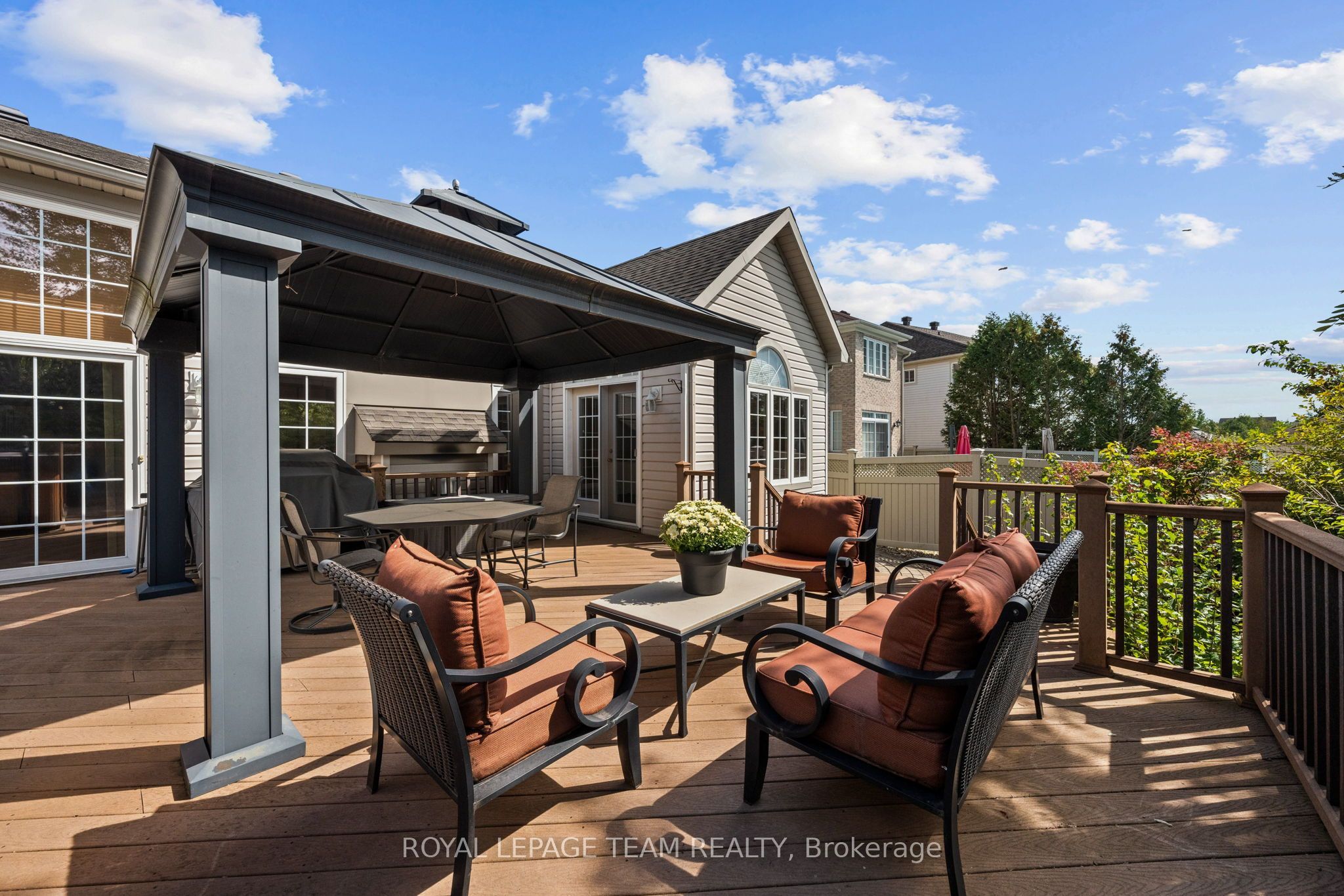 6 Knotwood Court Property Photo 39