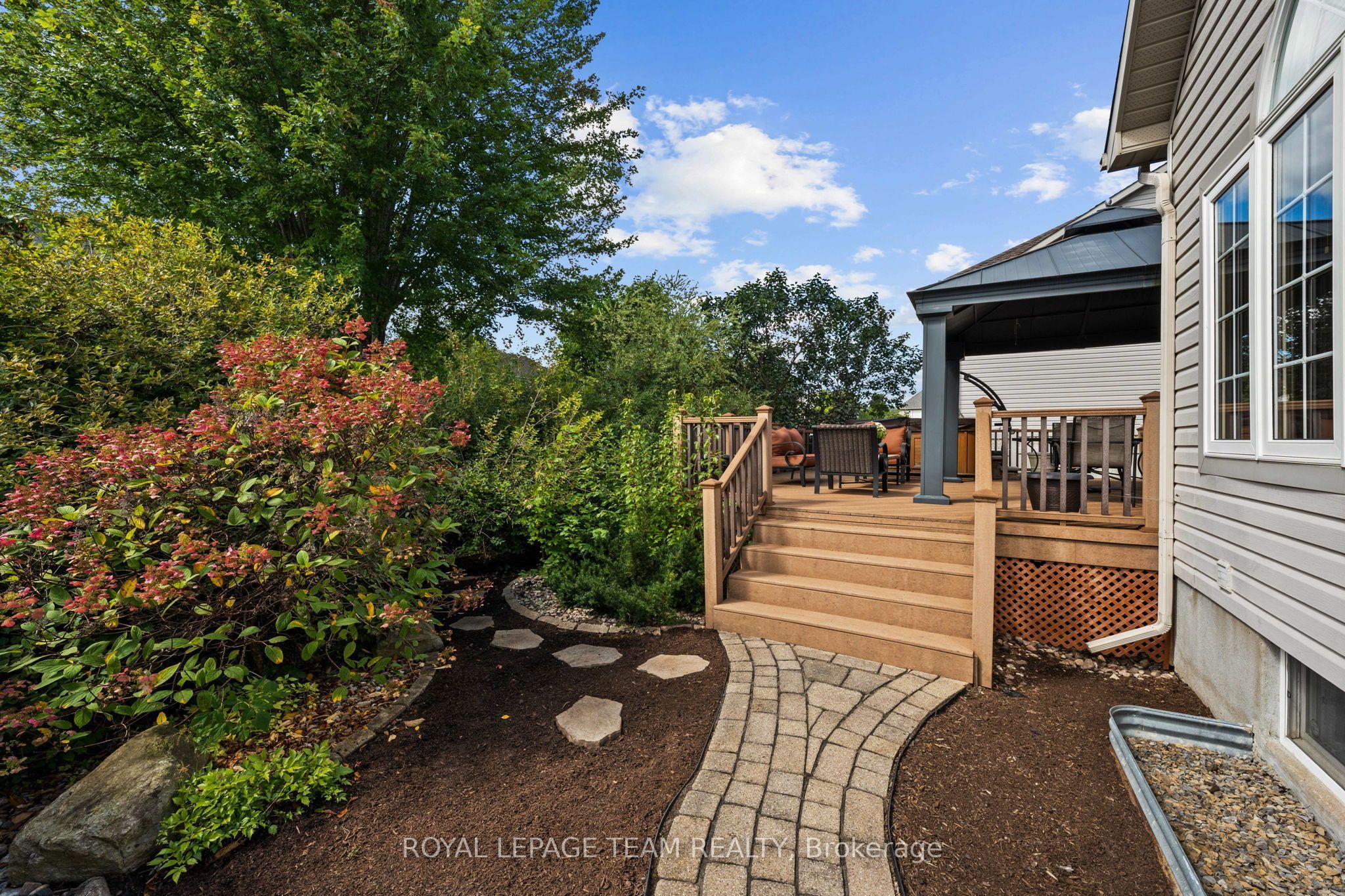 6 Knotwood Court Property Photo 41