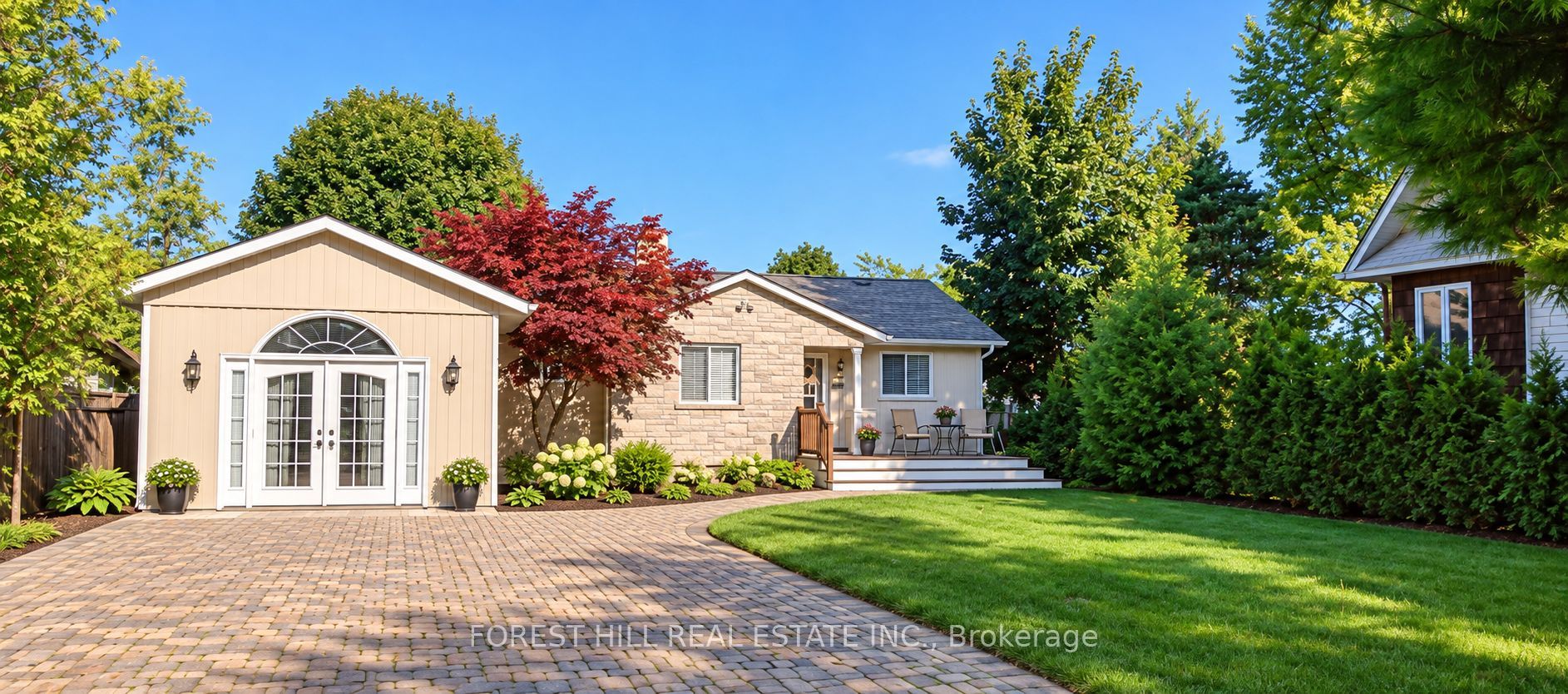 72187 Lake Shore Drive Property Photo 2