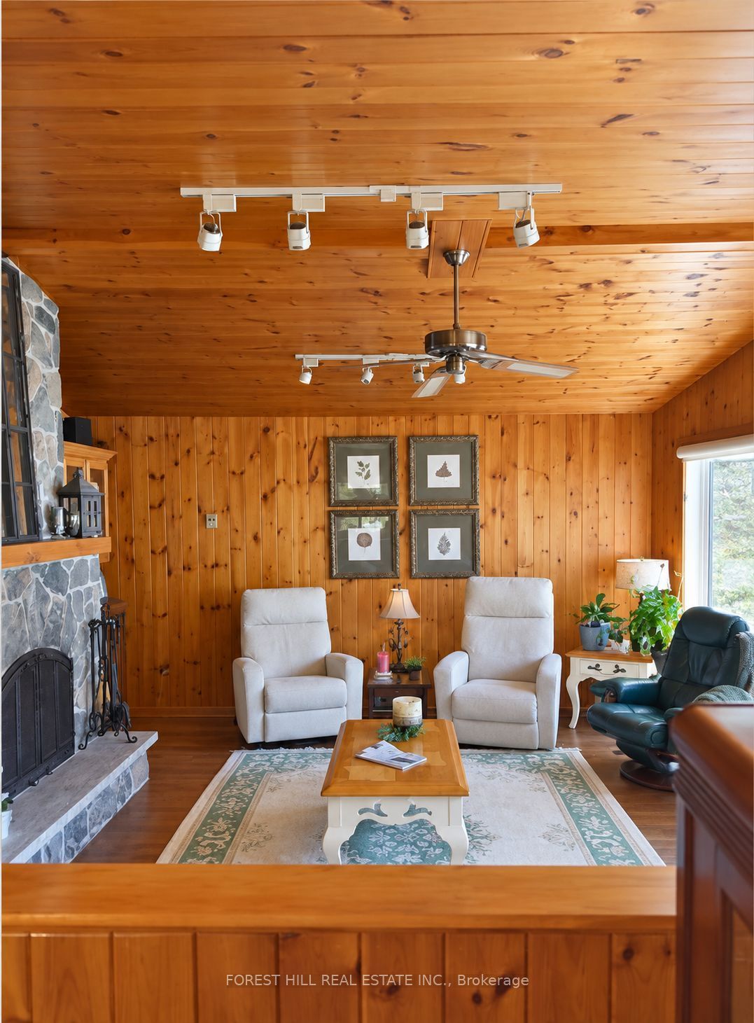72187 Lake Shore Drive Property Photo 6