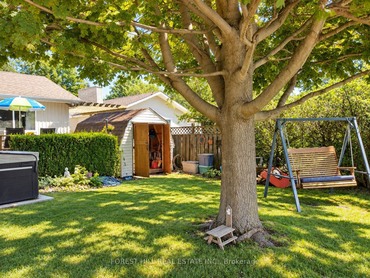 72187 Lake Shore Drive Property Photo 33