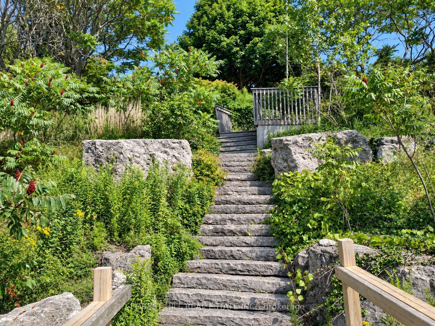 72187 Lake Shore Drive Property Photo 46
