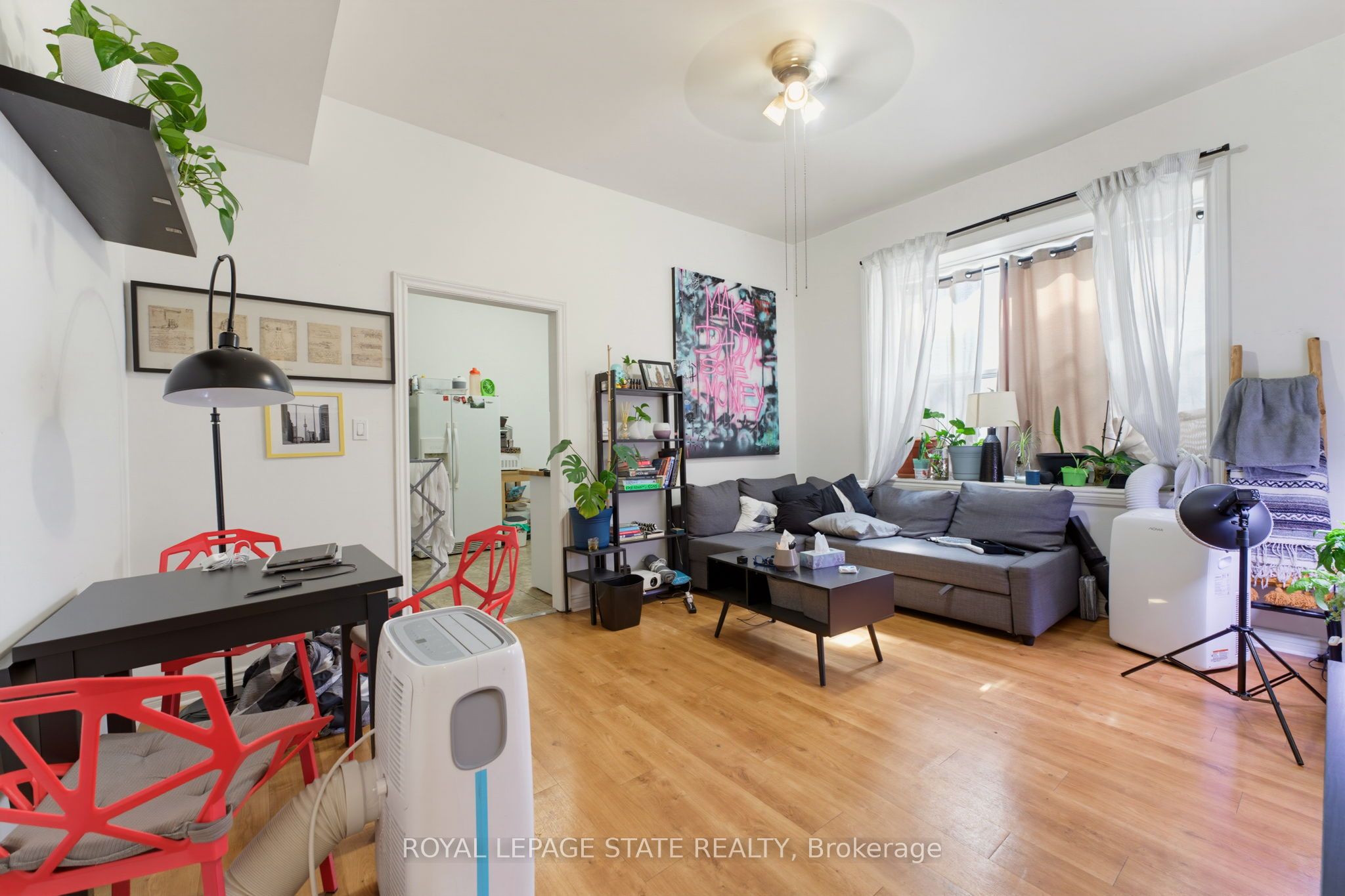 113 Wentworth Street S Property Photo 29