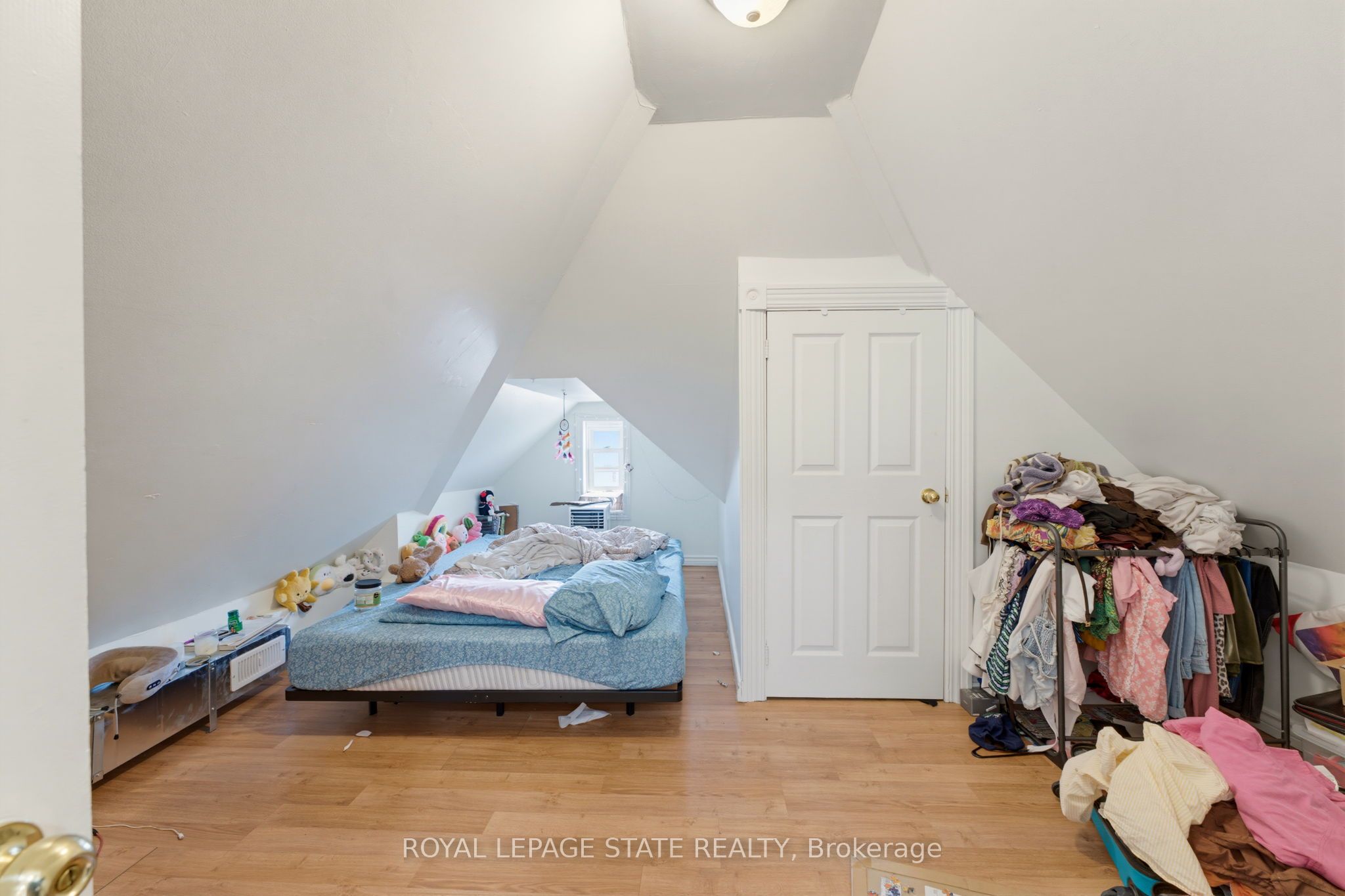 113 Wentworth Street S Property Photo 42
