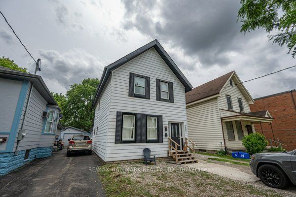 307 Grey Street Main & Upper Property Photo 1