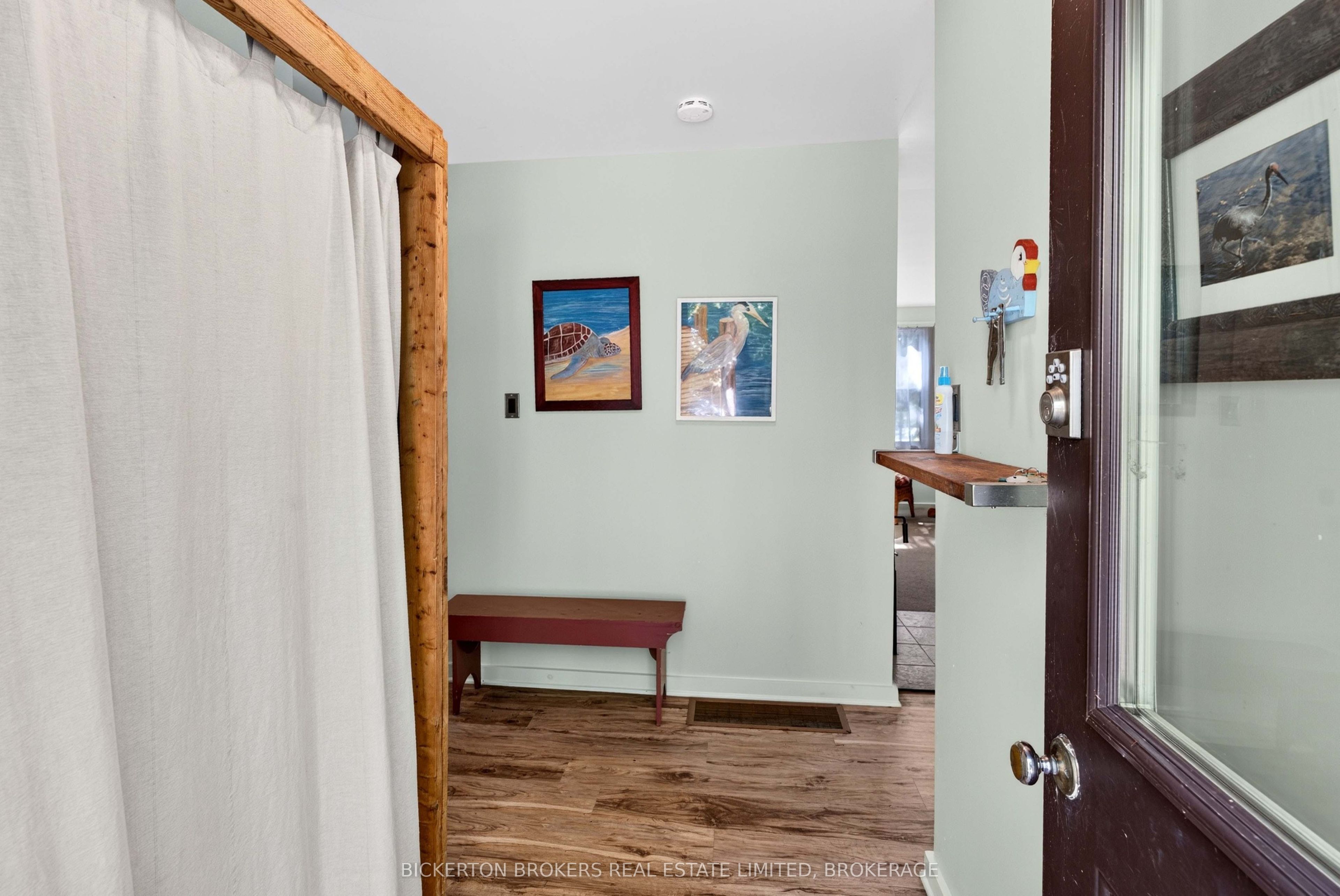 2 Ub6a Road Property Photo 13
