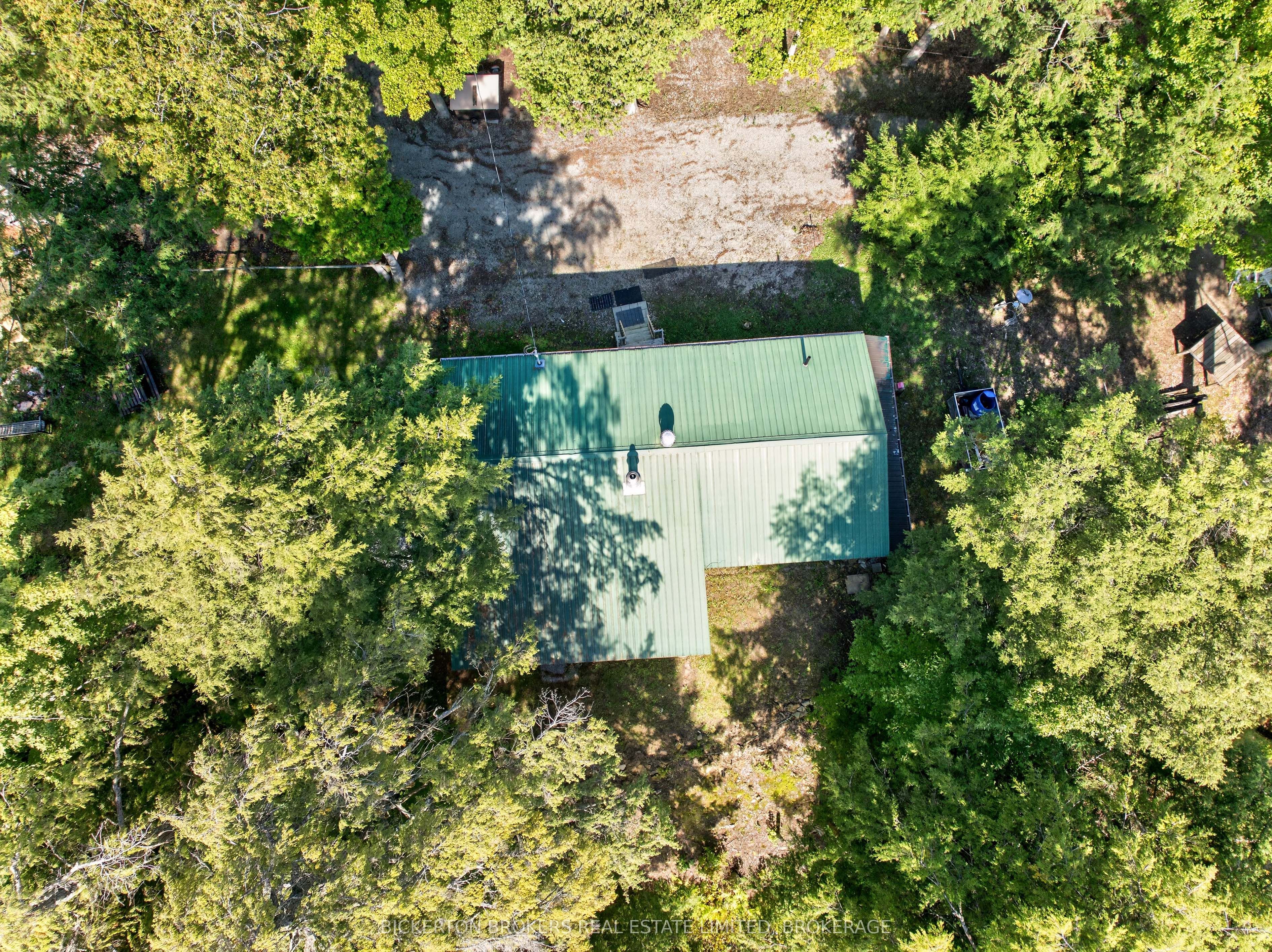 2 Ub6a Road Property Photo 46