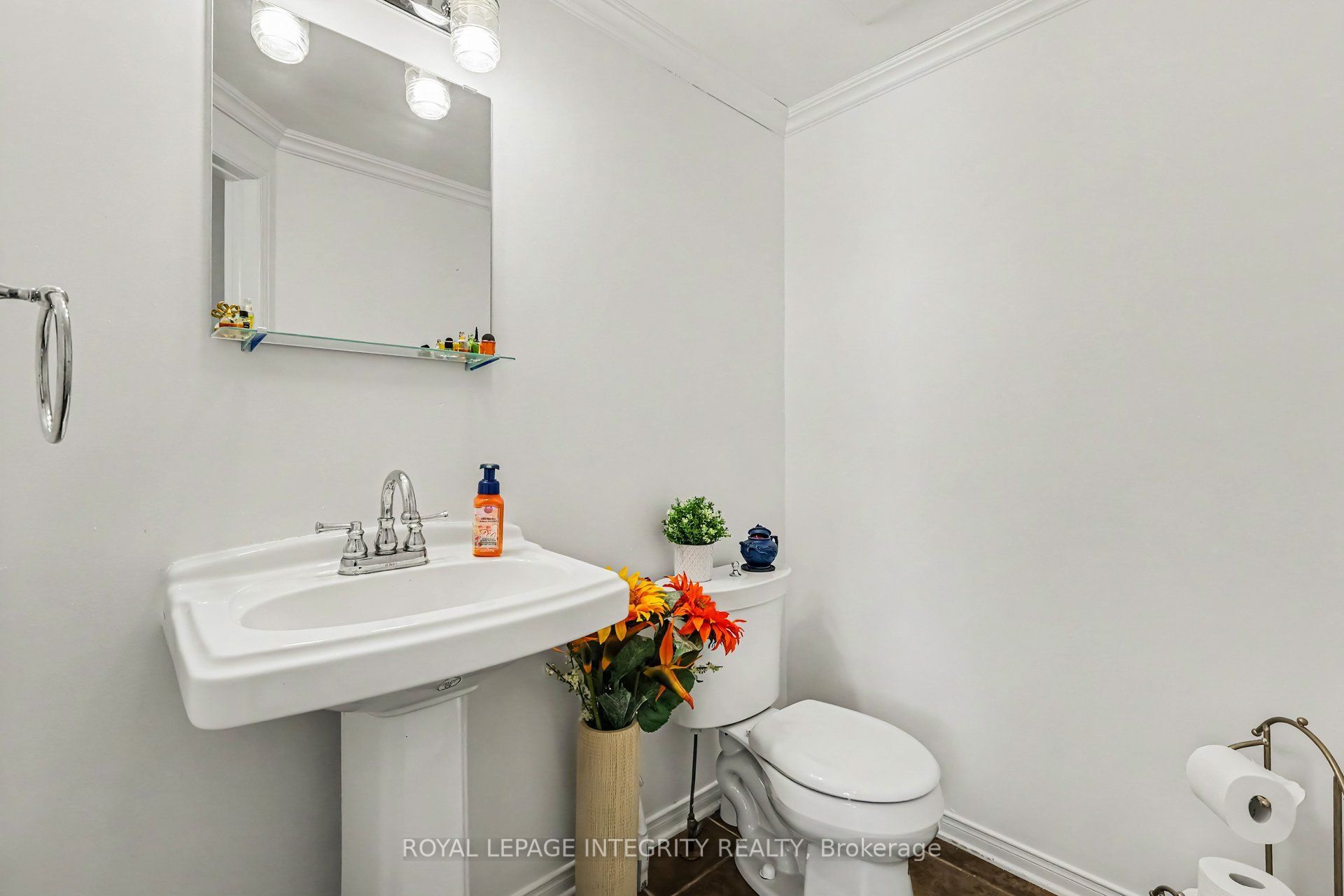 102 Hawktree Ridge Property Photo 13