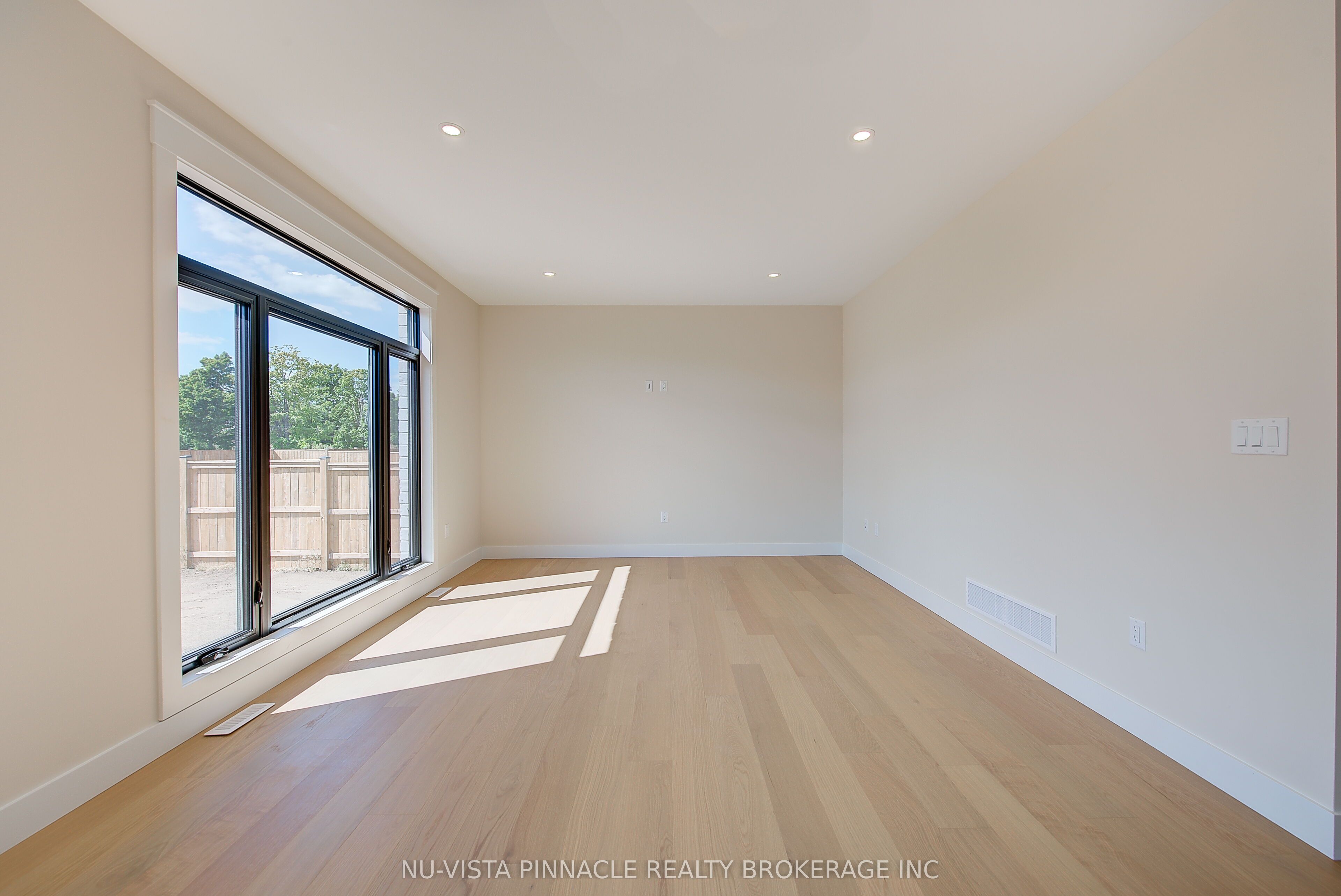 77 Basil Crescent Property Photo 10