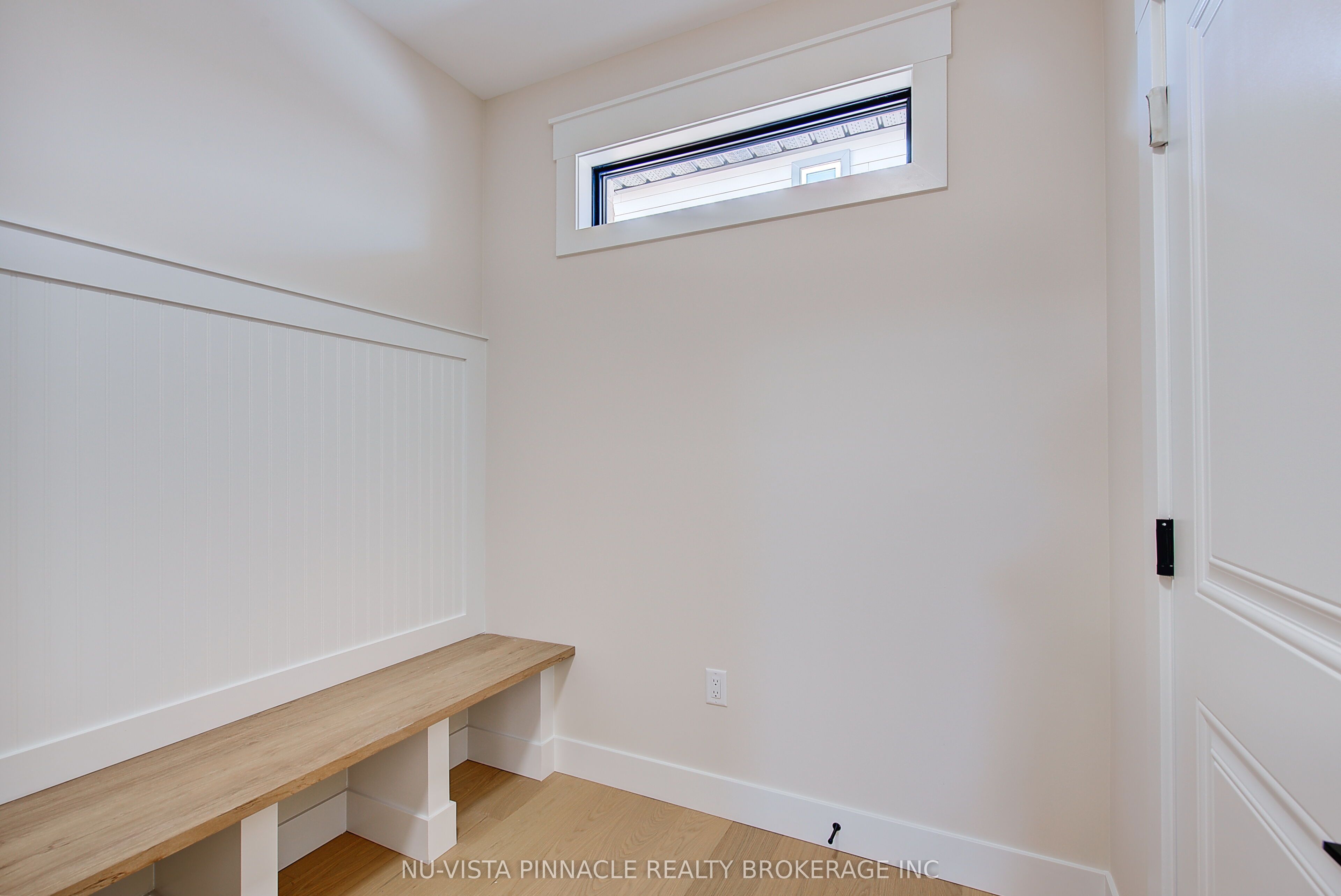 77 Basil Crescent Property Photo 22