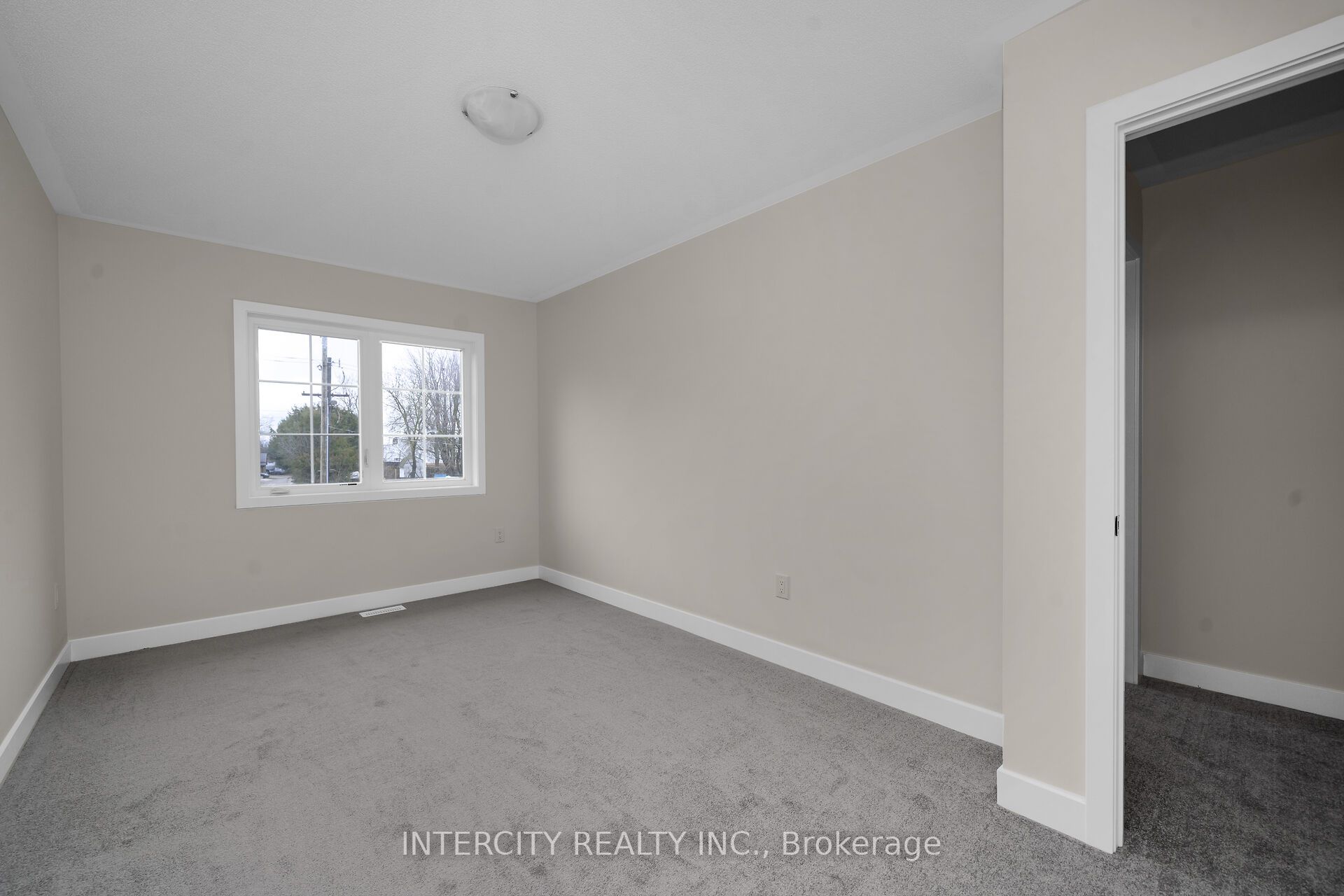 100 Walden Drive Blk 7 Unit 3 Property Photo 19