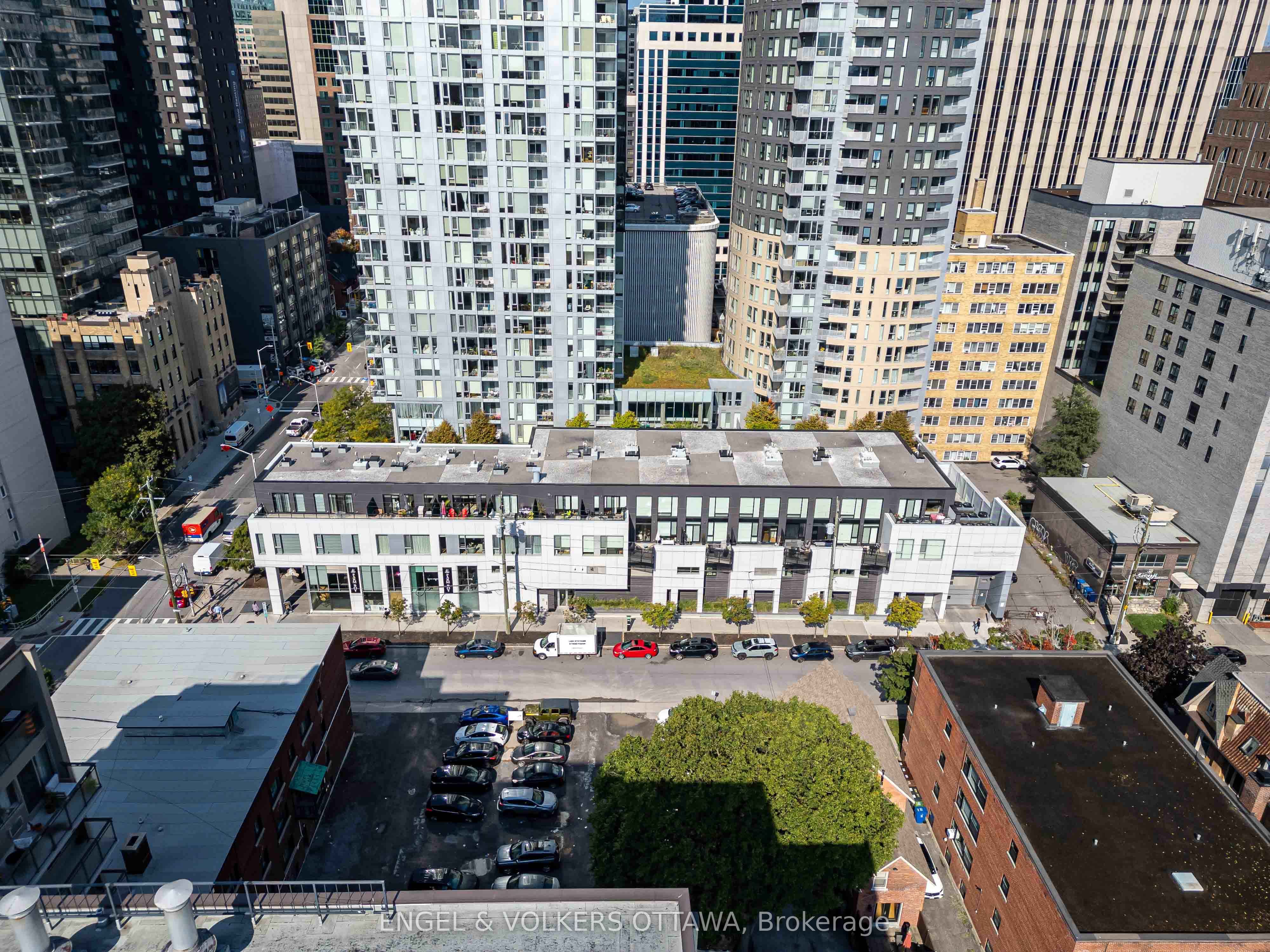 197 Lisgar Street 202