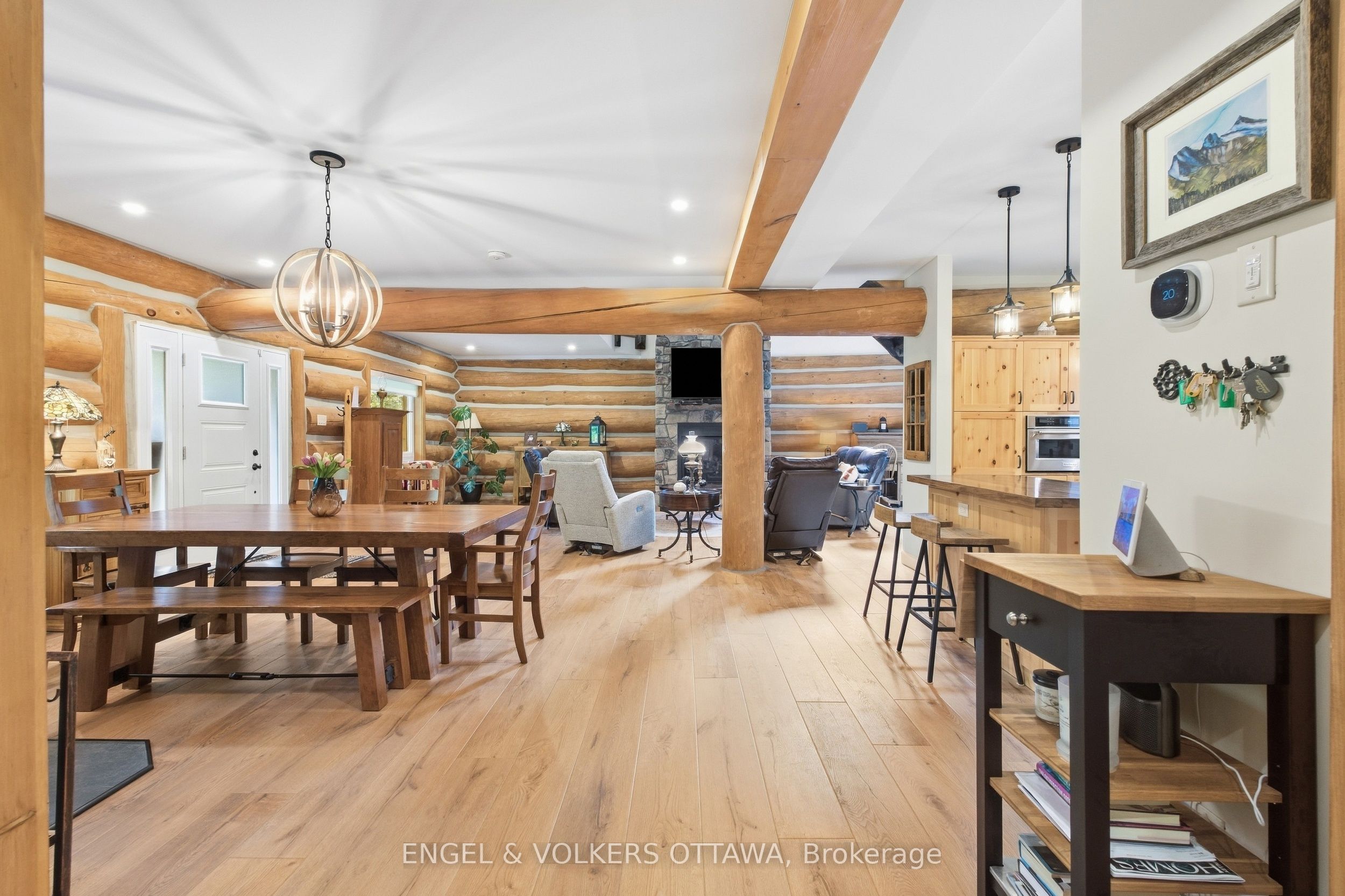 935 Kippen Road Property Photo 15