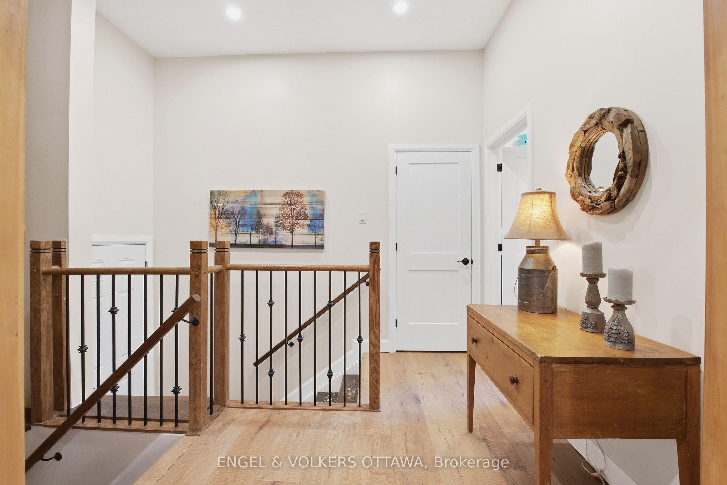 935 Kippen Road Property Photo 16
