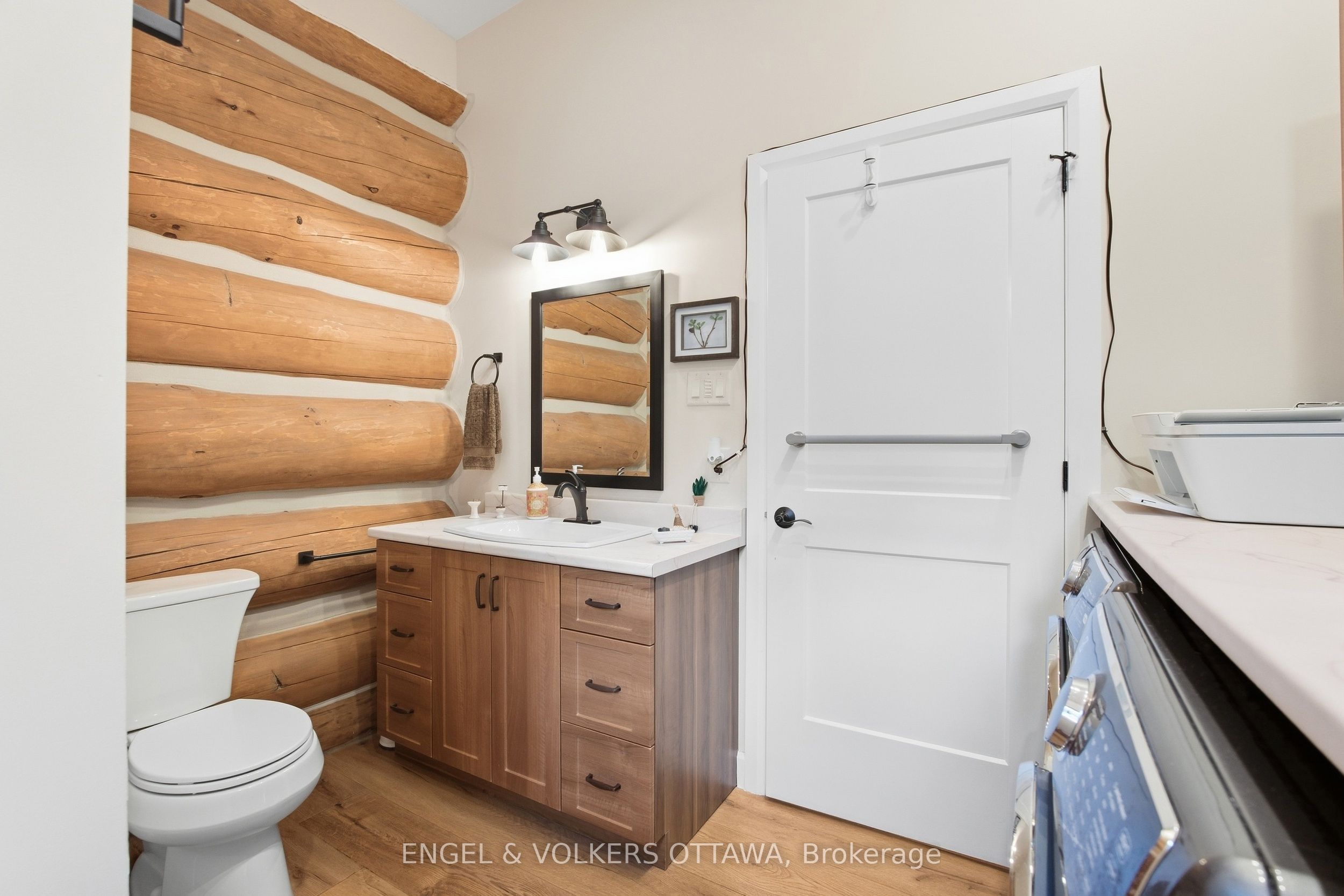 935 Kippen Road Property Photo 18