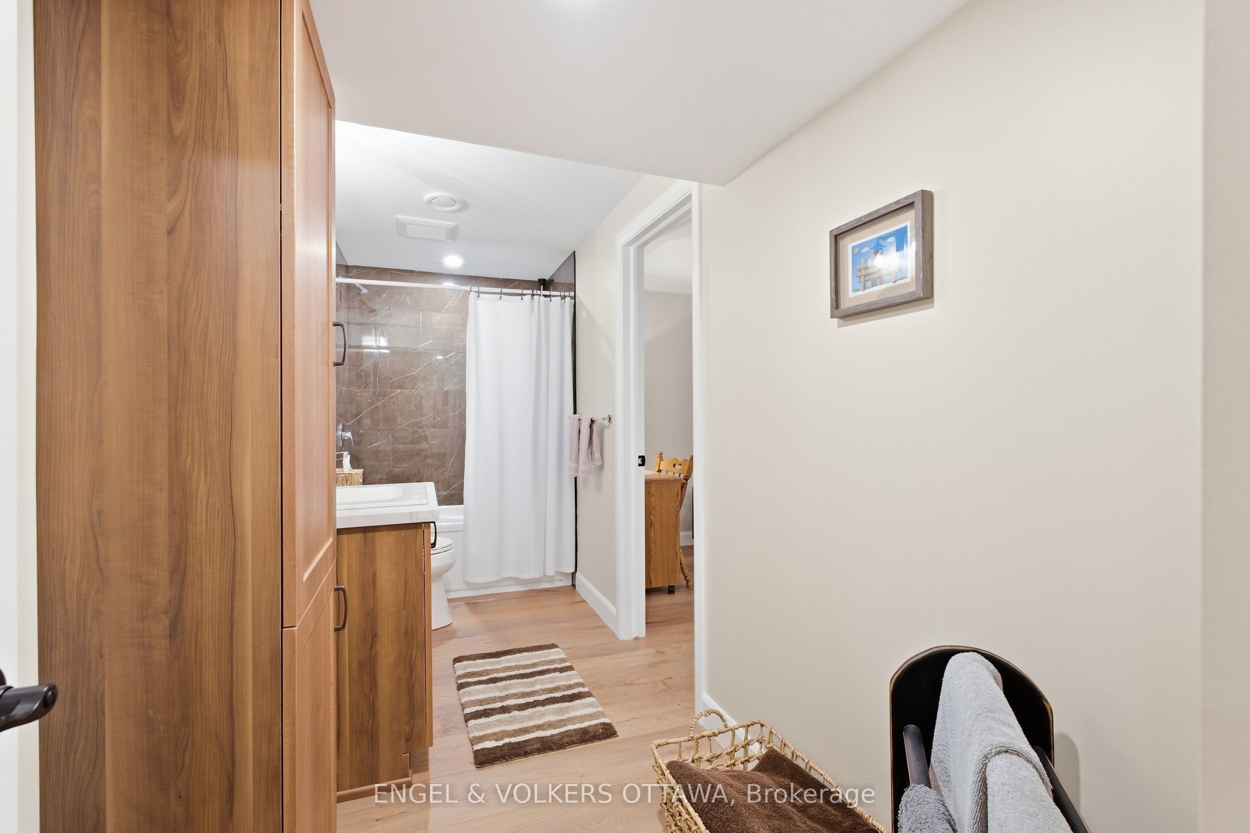 935 Kippen Road Property Photo 37