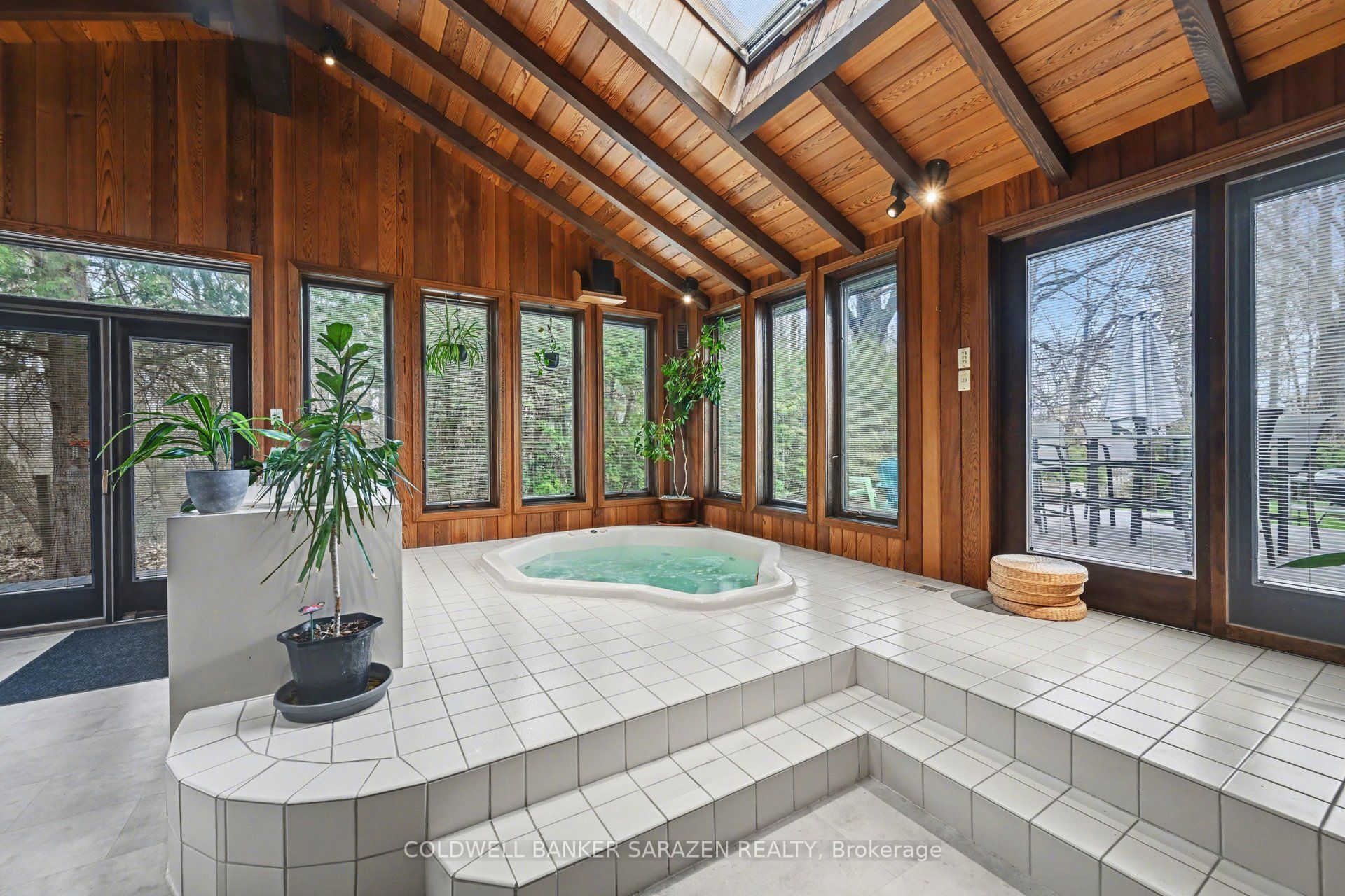 31 Daniel Street S Property Photo 15